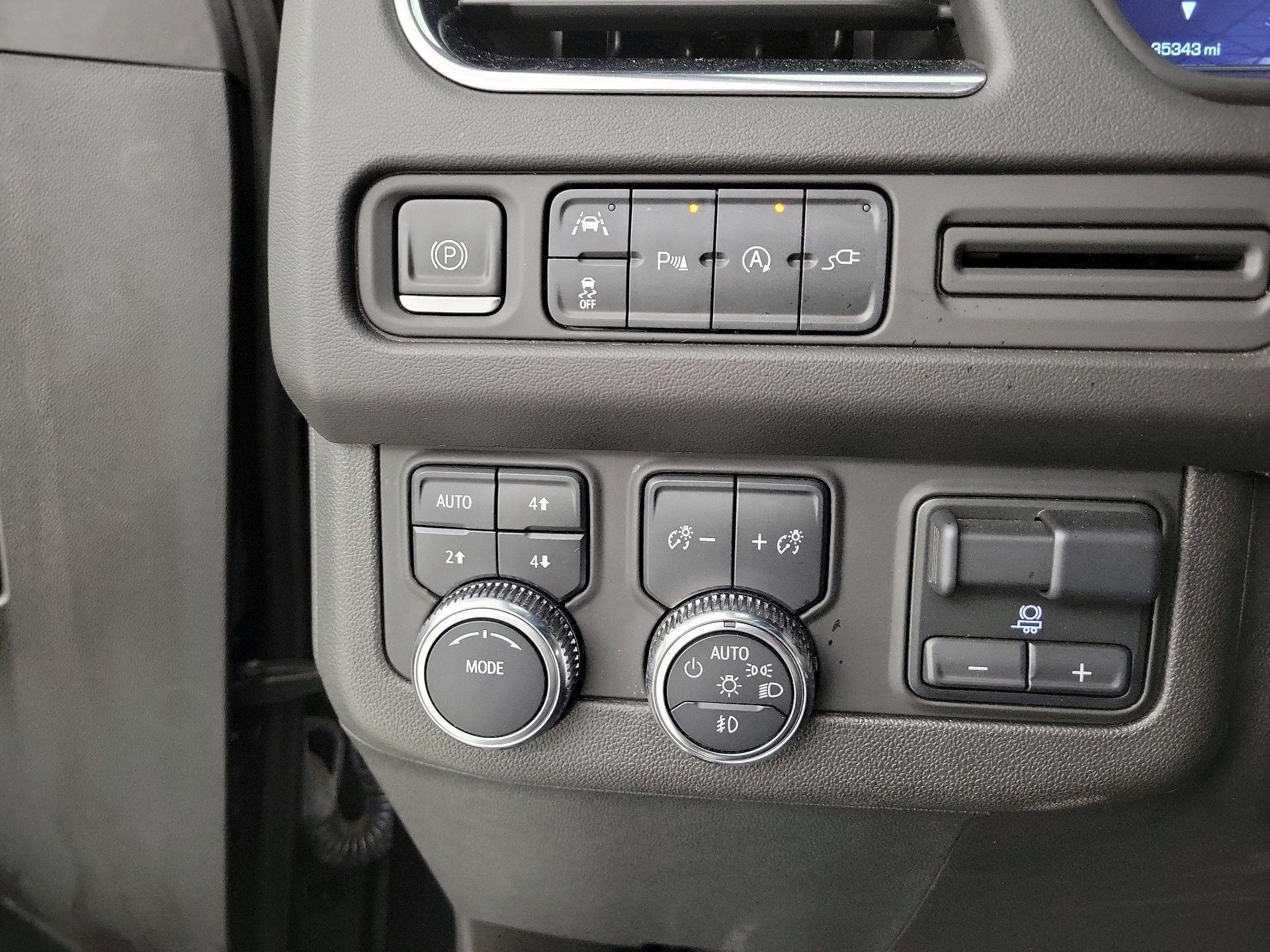 Thumbnail: 2022 GMC Yukon XL - 13