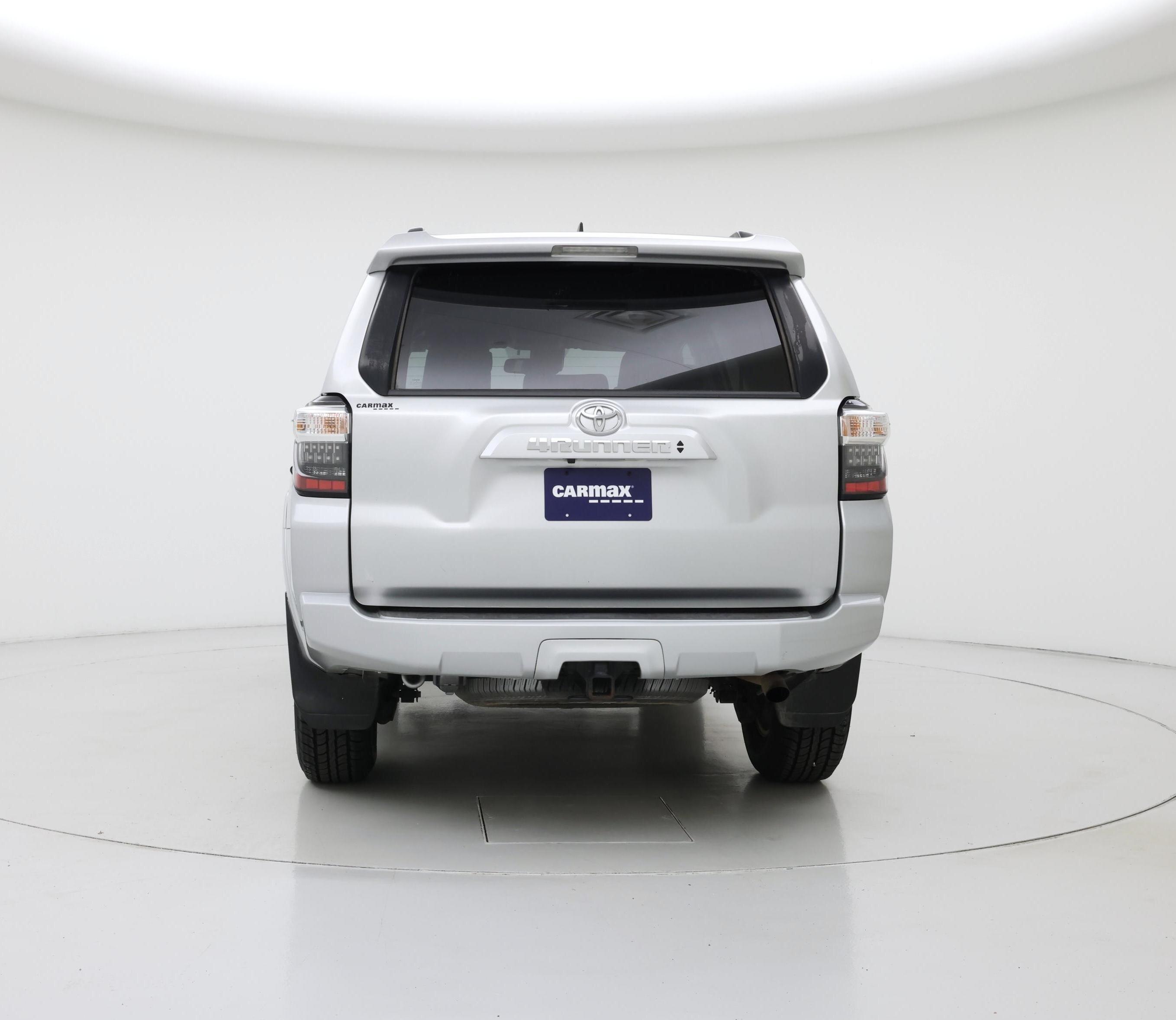 Thumbnail: 2020 Toyota 4Runner - 6