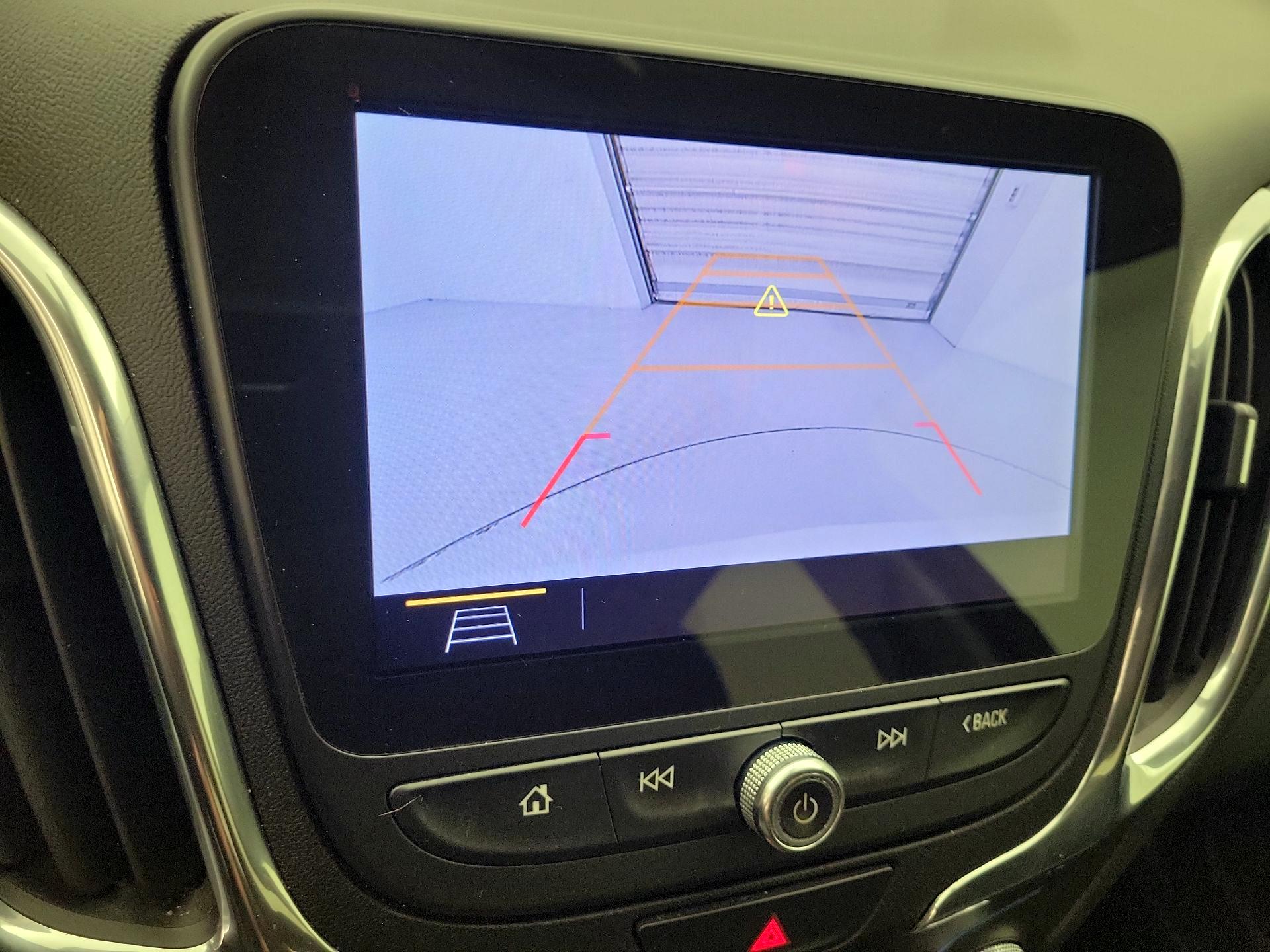 Thumbnail: 2020 Chevrolet Equinox - 15