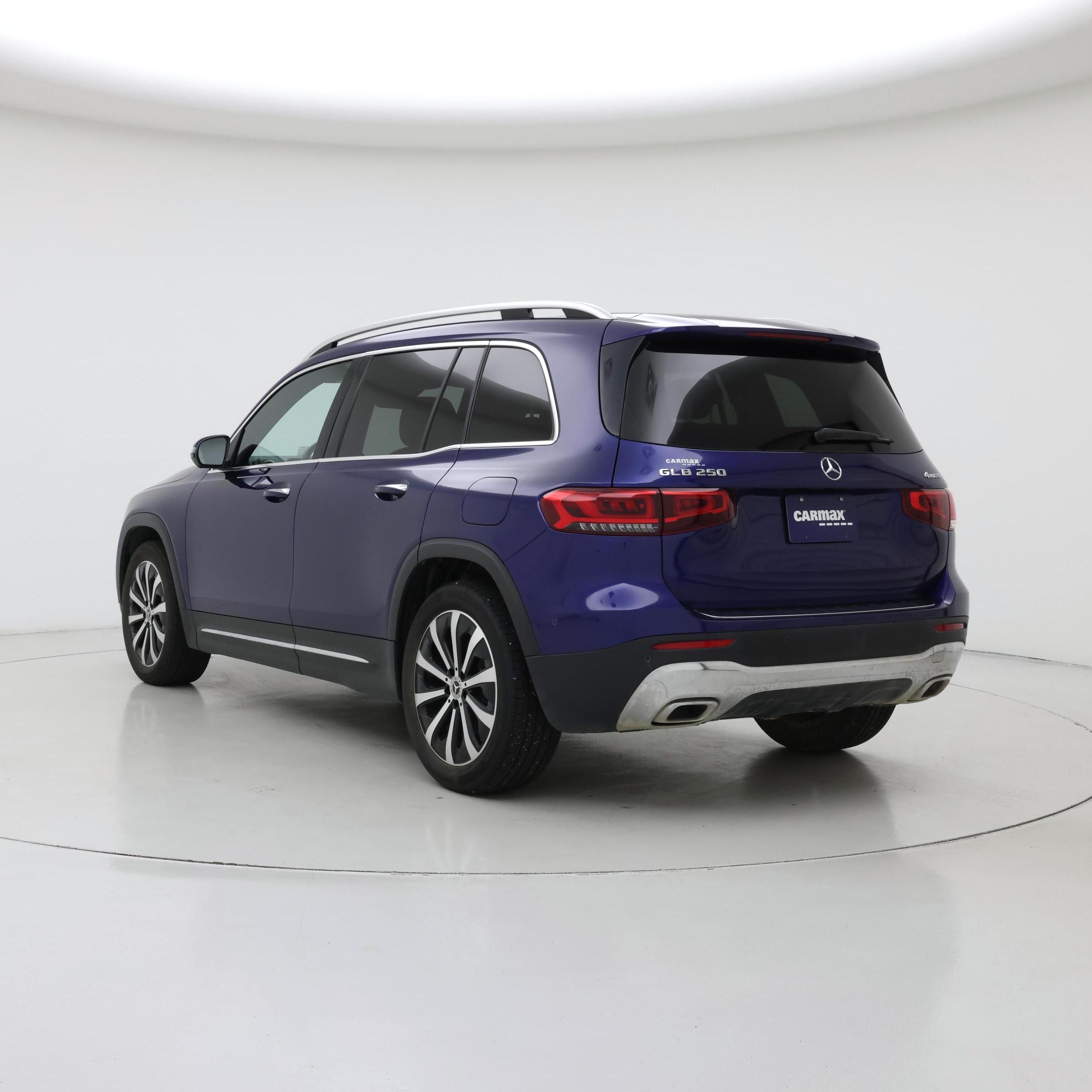 Thumbnail: 2020 Mercedes-Benz GLB - 2