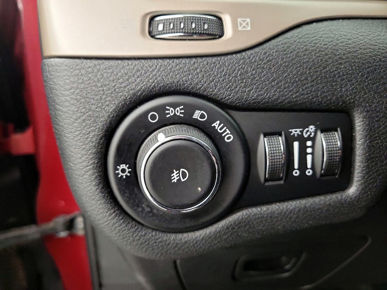 2017 Jeep Cherokee Latitude - Photo 14