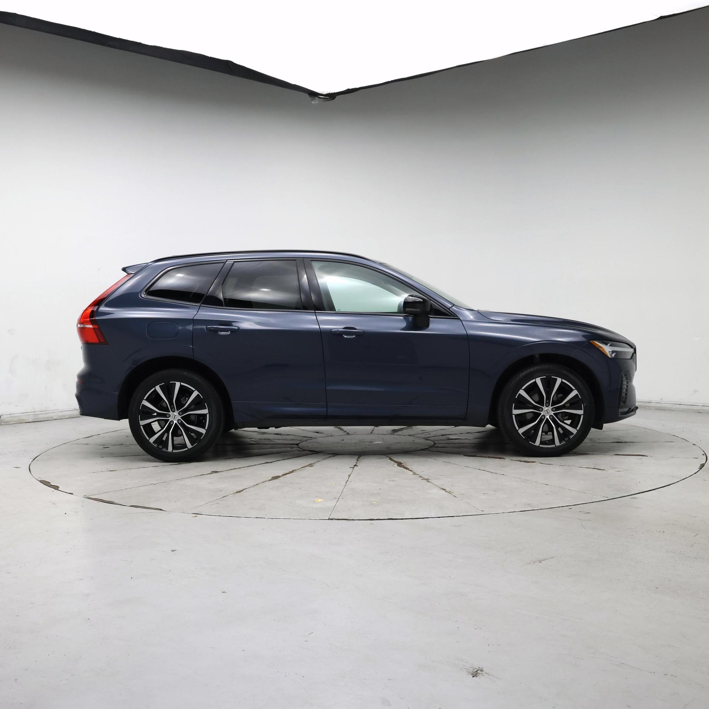 Thumbnail: 2024 Volvo XC60 - 7