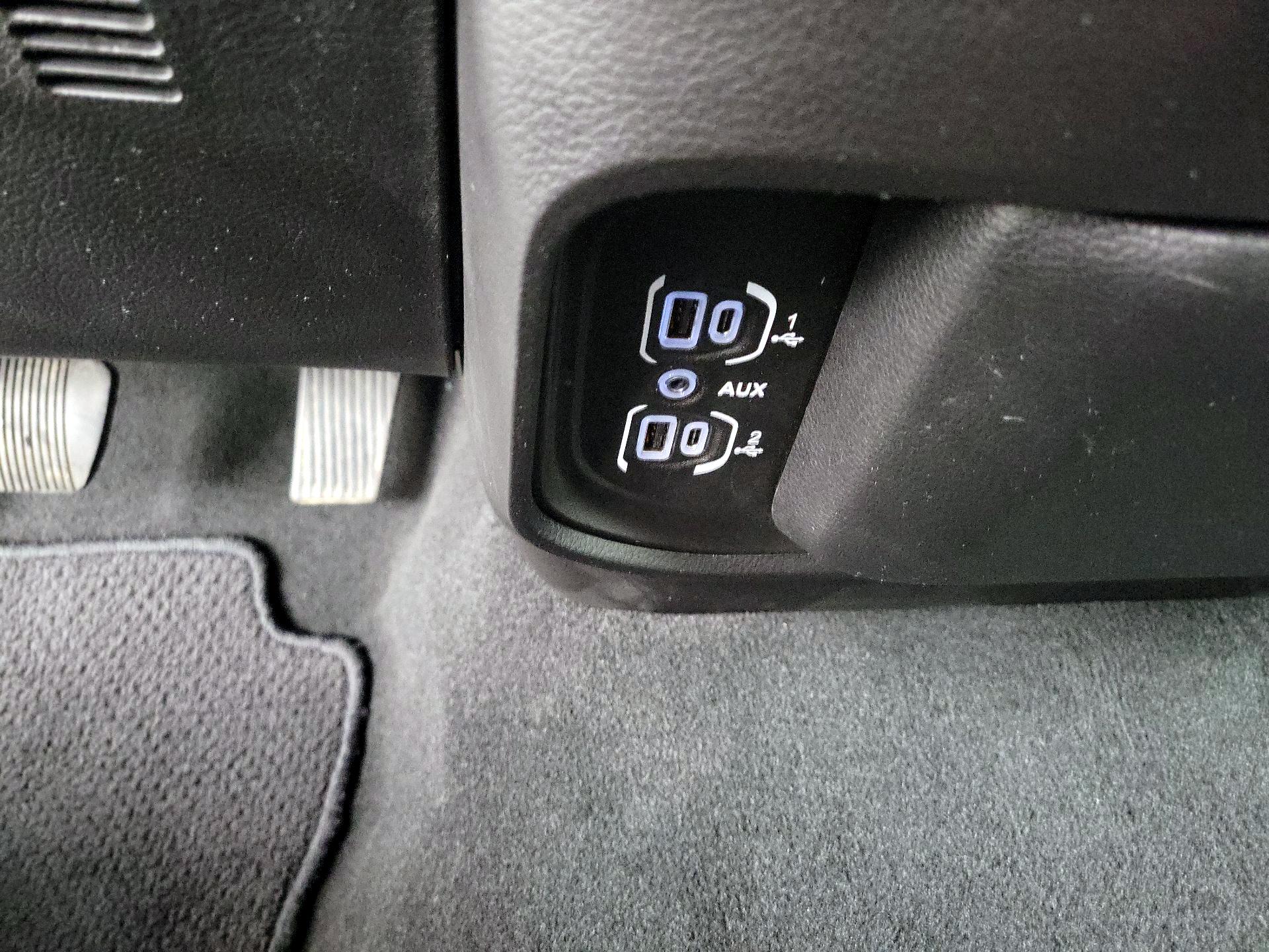 Thumbnail: 2019 RAM 1500 - 18