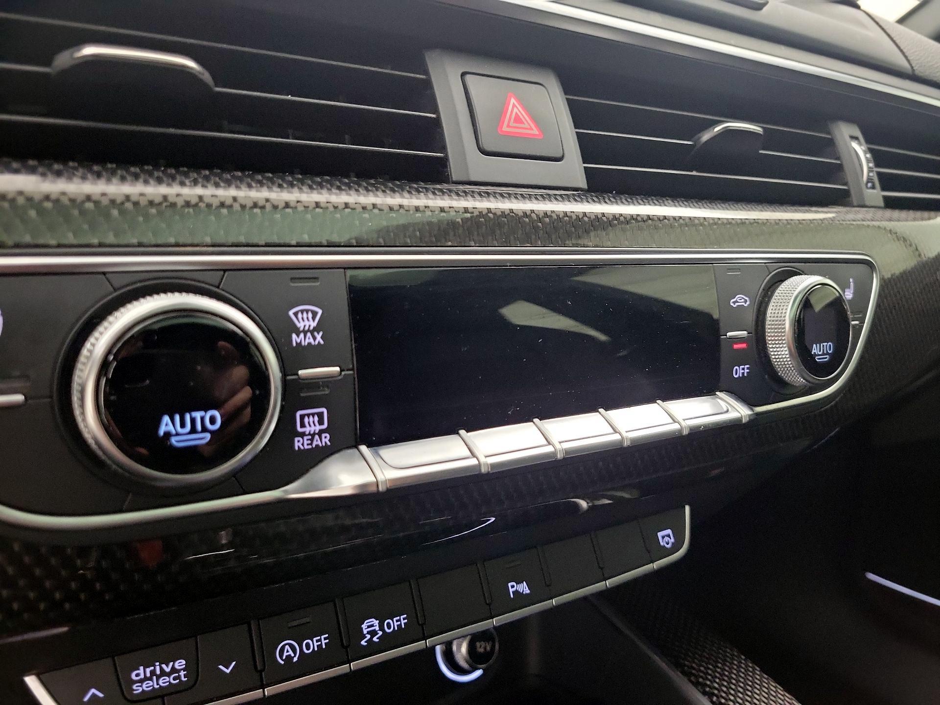 Thumbnail: 2019 Audi S5 - 16