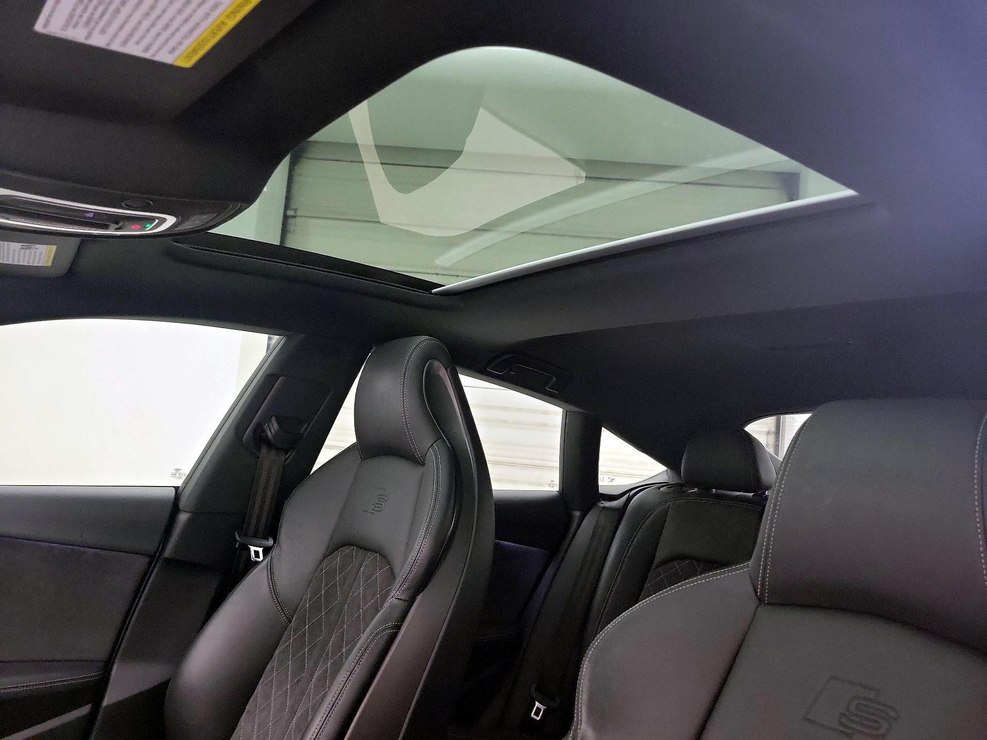 Thumbnail: 2019 Audi S5 - 19