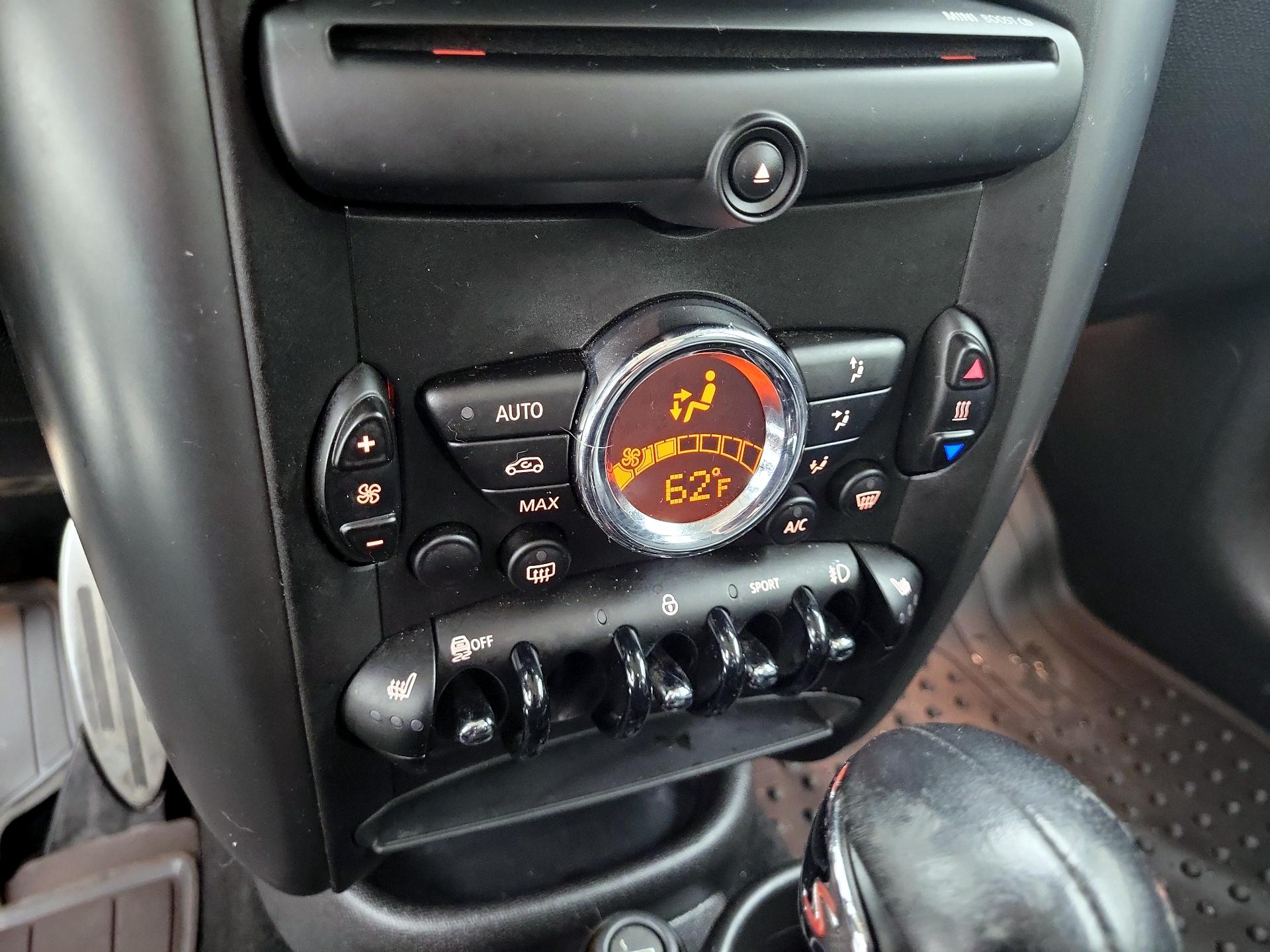 Thumbnail: 2016 MINI Cooper Countryman - 14