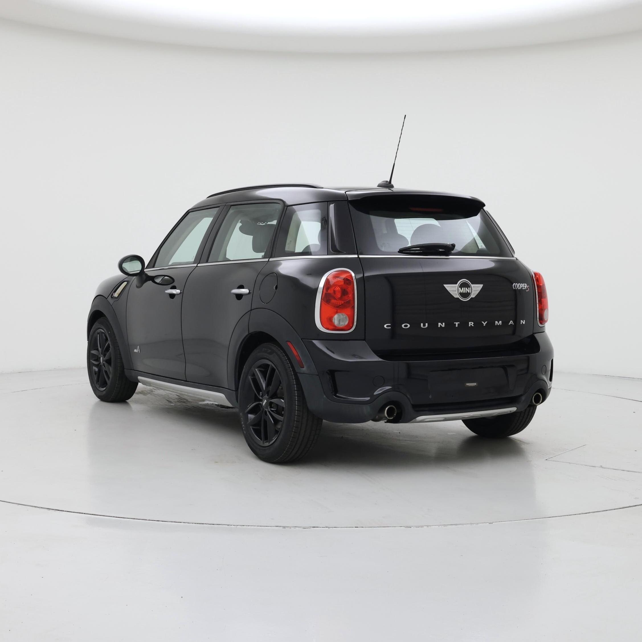 Thumbnail: 2016 MINI Cooper Countryman - 2