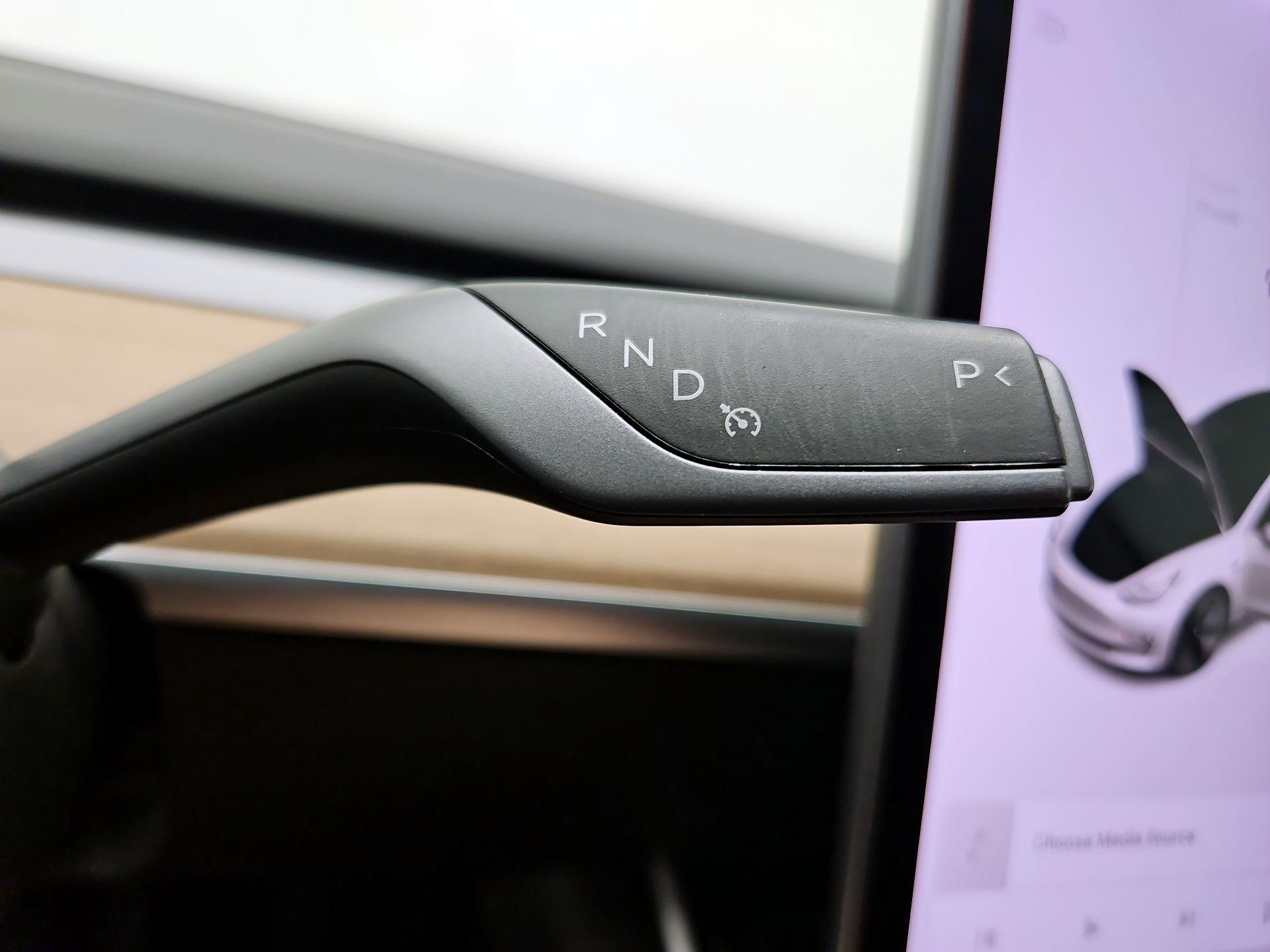 Thumbnail: 2020 Tesla Model 3 - 17