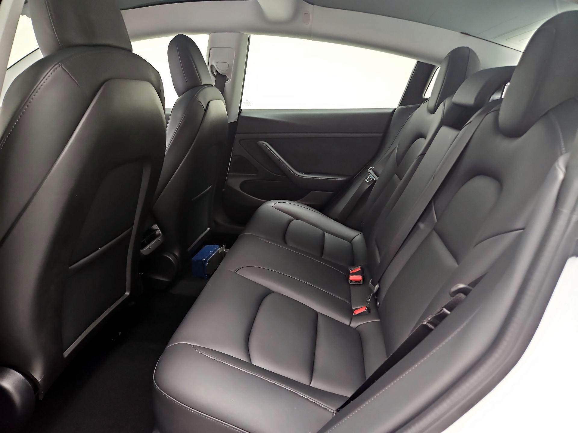 Thumbnail: 2020 Tesla Model 3 - 19