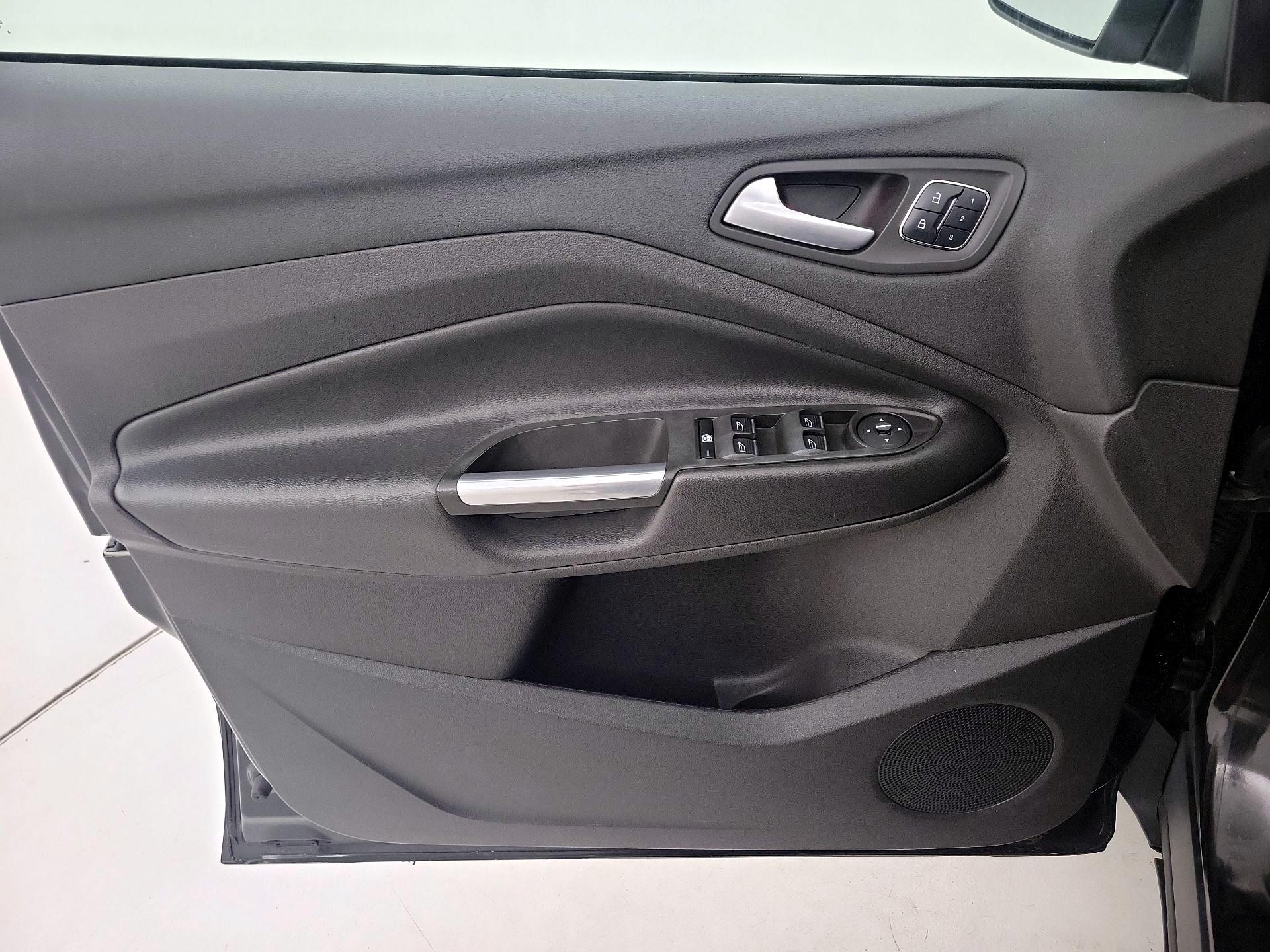 Thumbnail: 2014 Ford Escape - 12