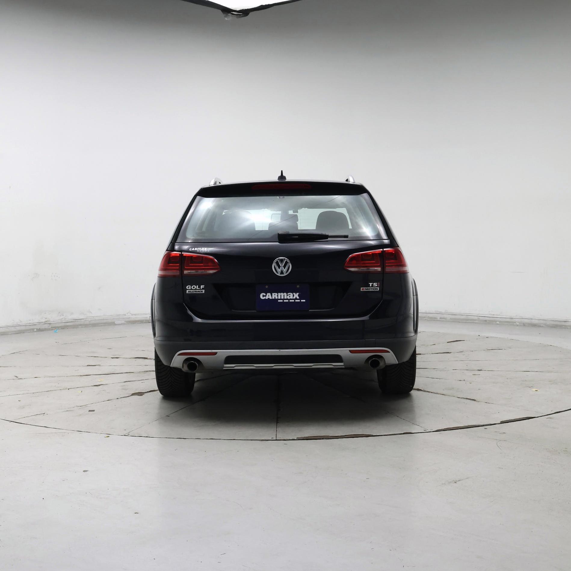 Thumbnail: 2017 Volkswagen Golf - 6