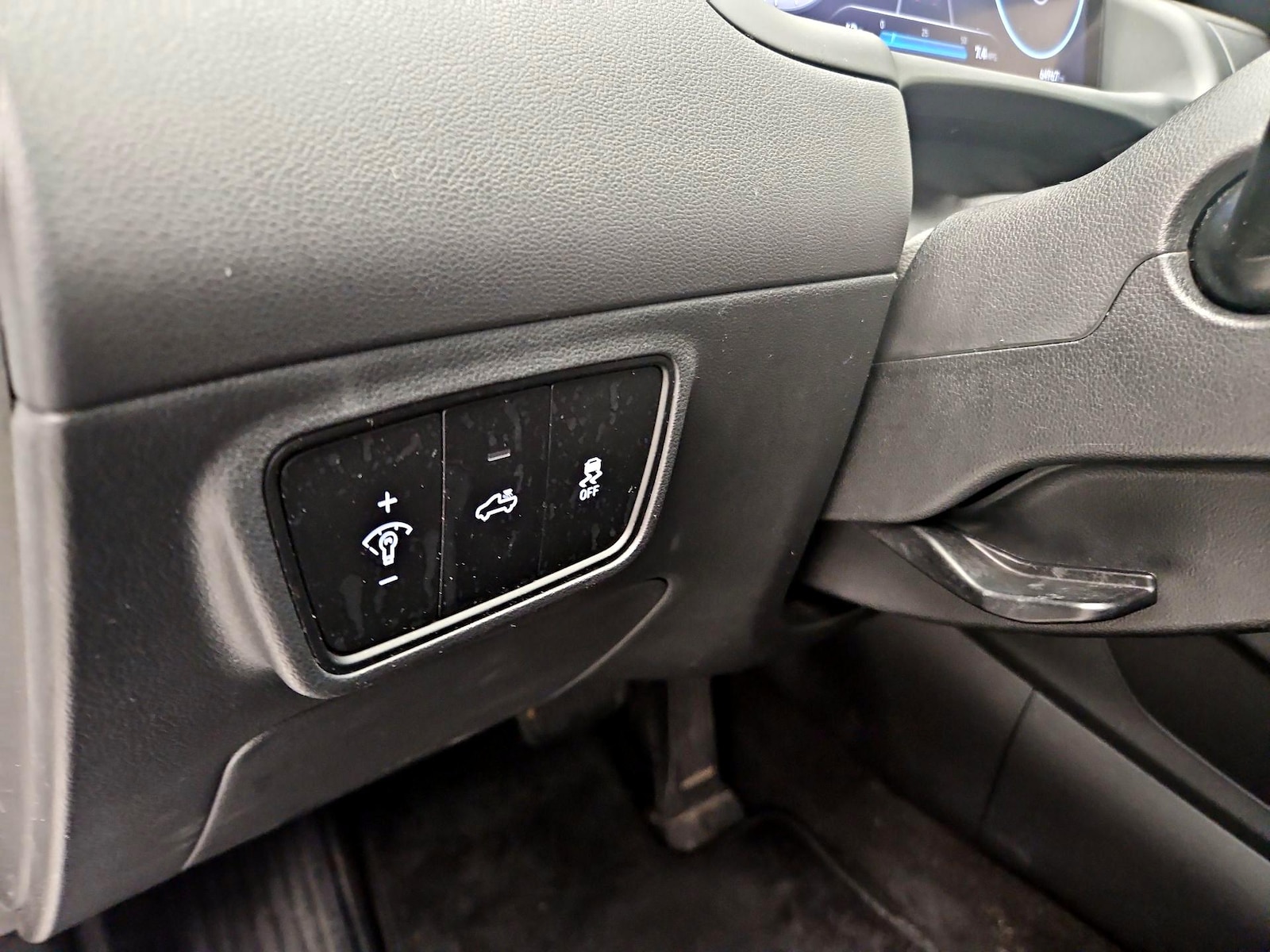 2022 Hyundai Santa Cruz Limited - Photo 14