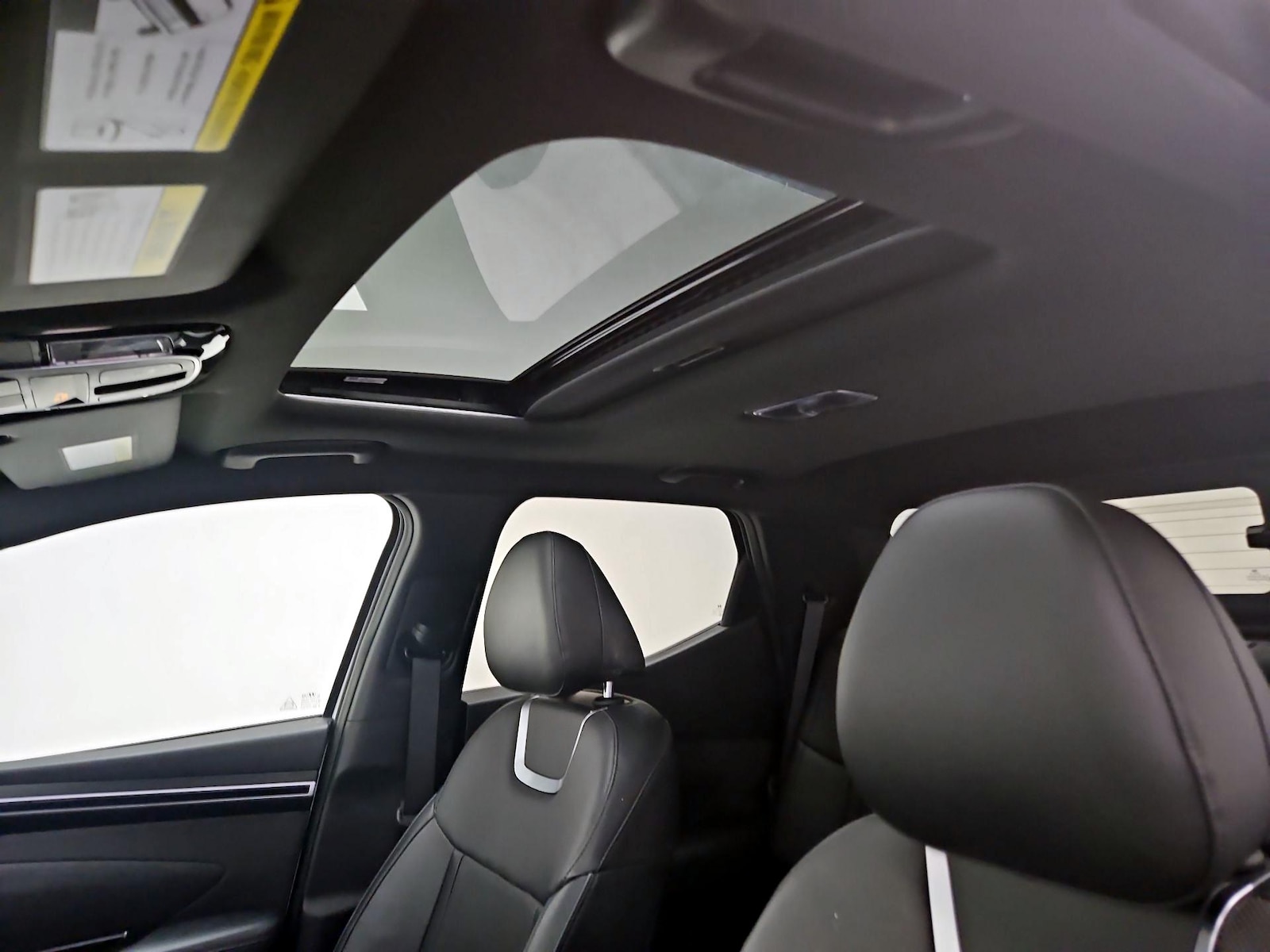 2022 Hyundai Santa Cruz Limited - Photo 21
