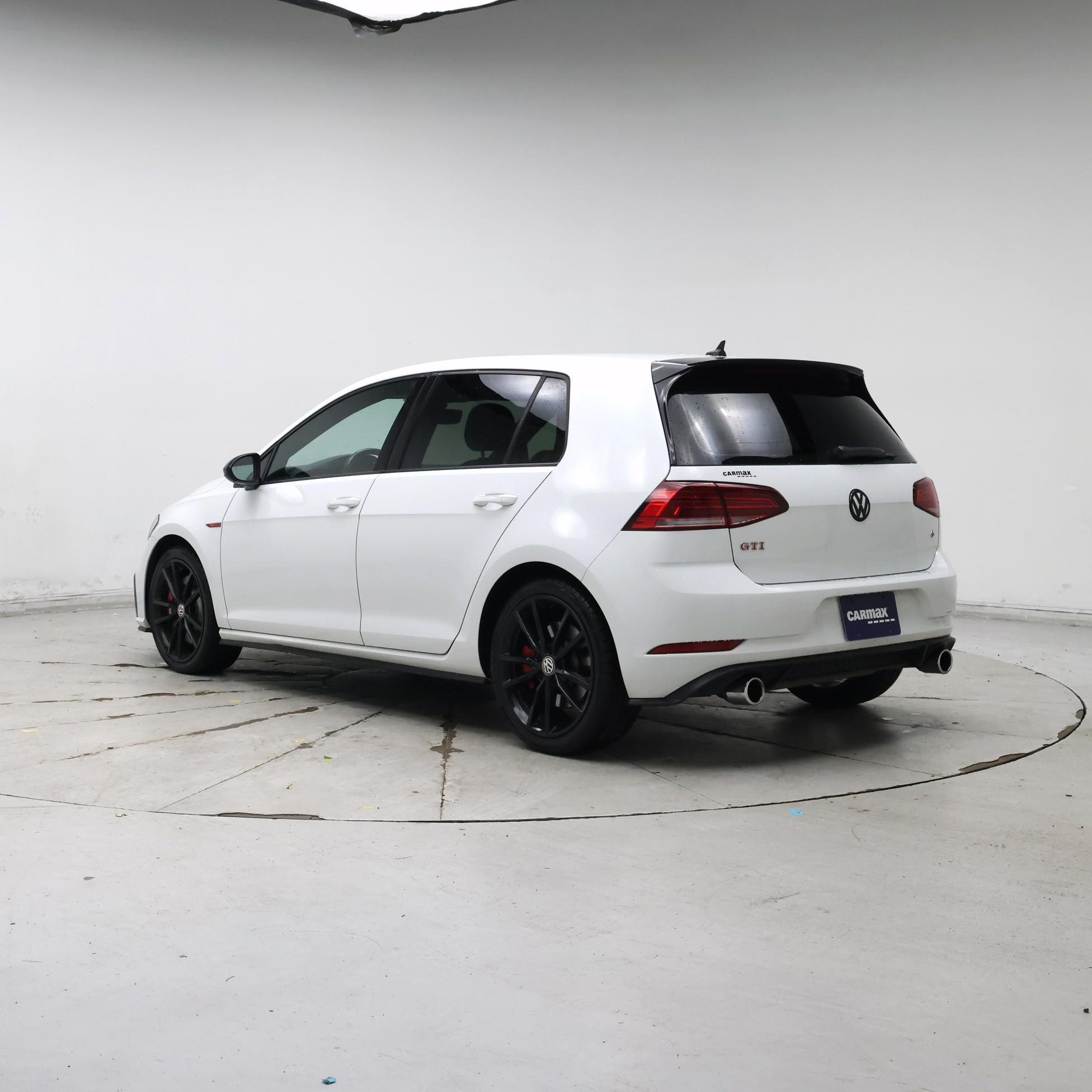 Thumbnail: 2019 Volkswagen Golf - 2