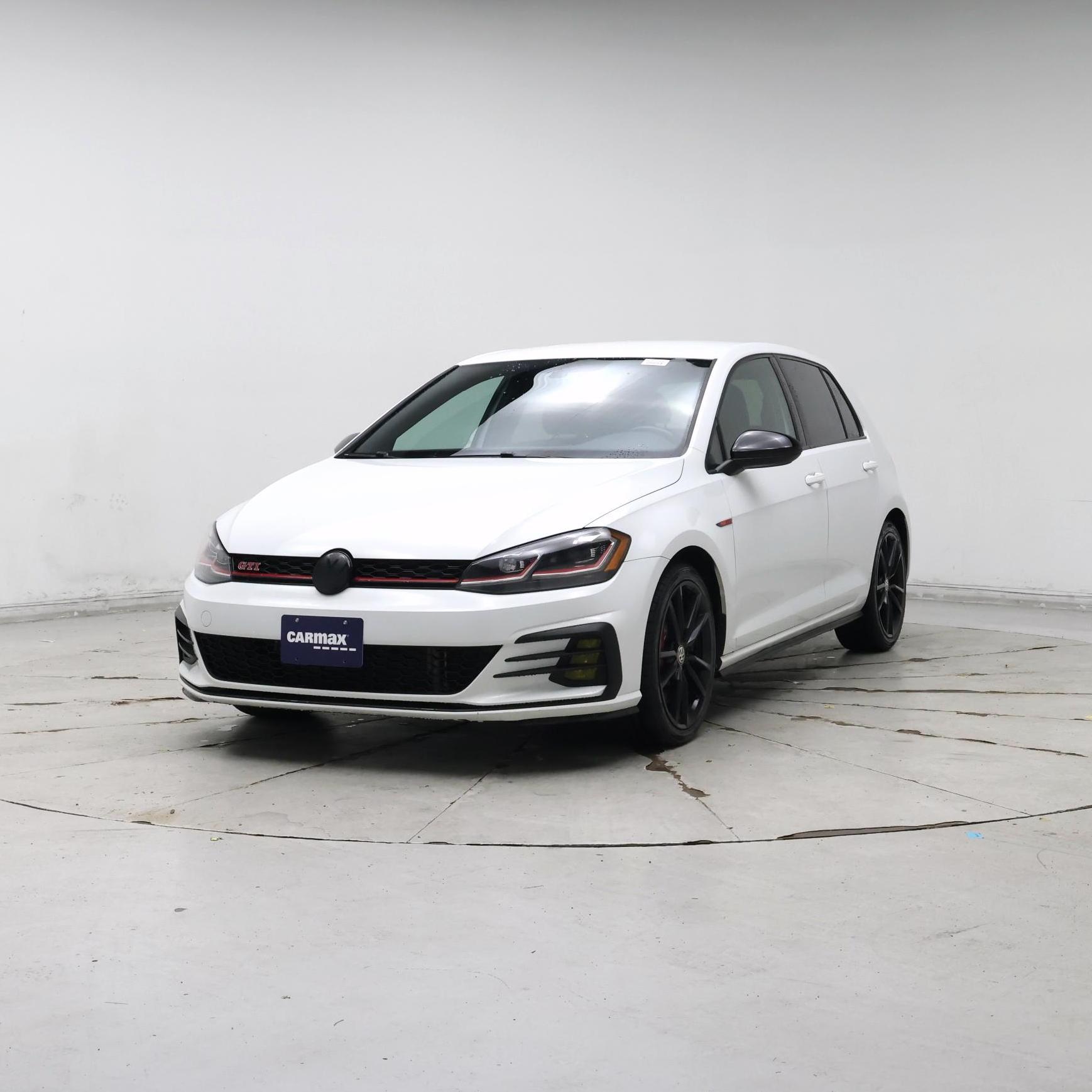 Thumbnail: 2019 Volkswagen Golf - 4