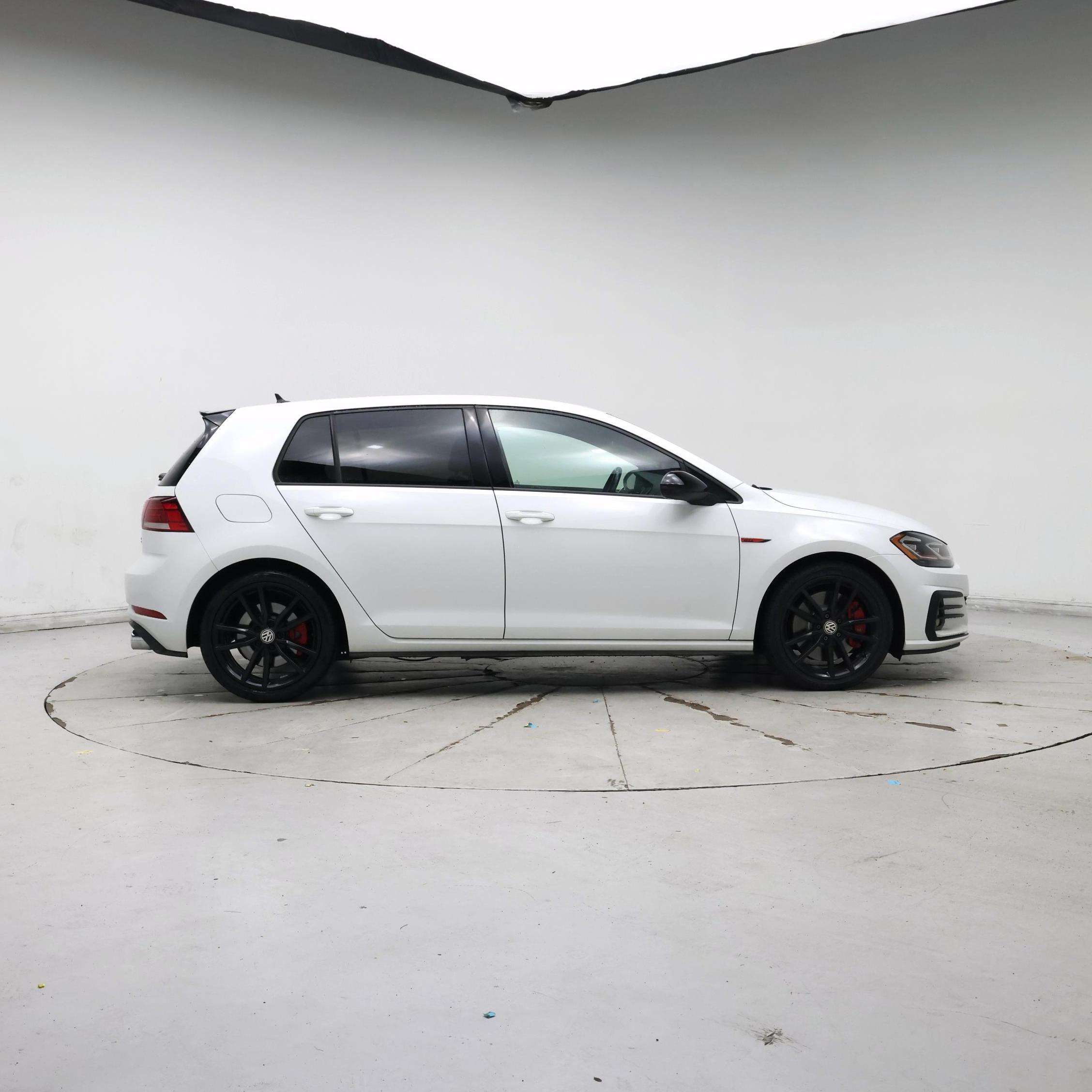 Thumbnail: 2019 Volkswagen Golf - 7