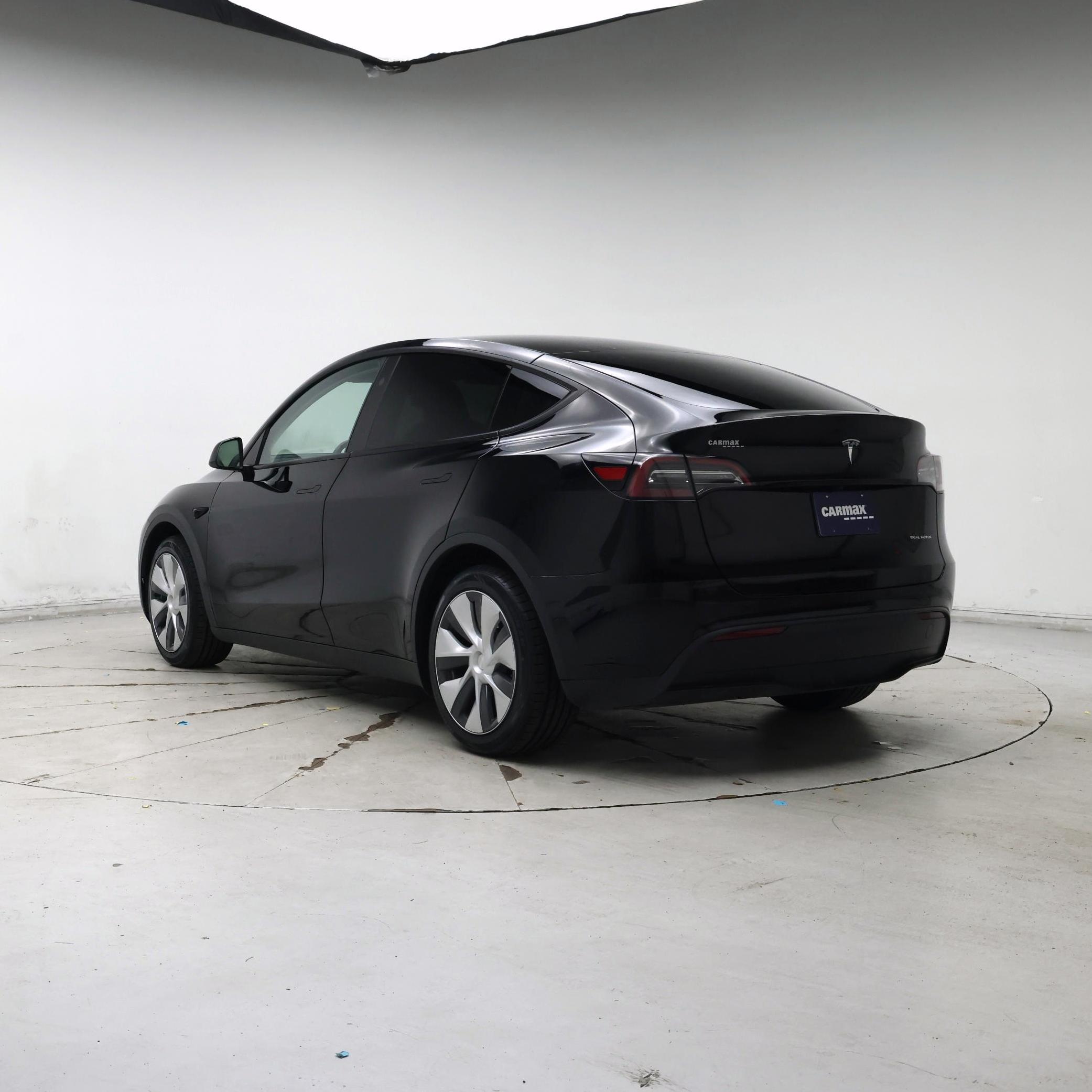 Thumbnail: 2024 Tesla Model Y - 2
