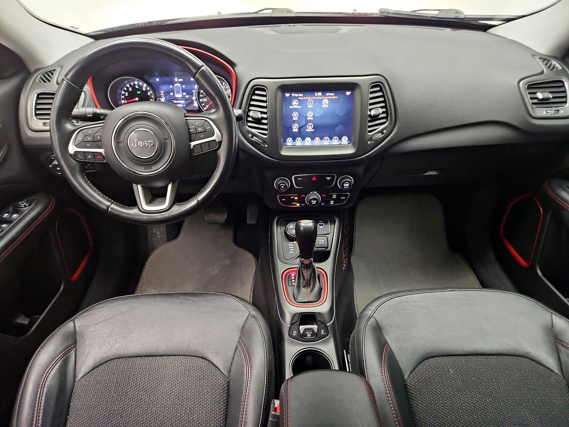 Thumbnail: 2019 Jeep Compass - 9