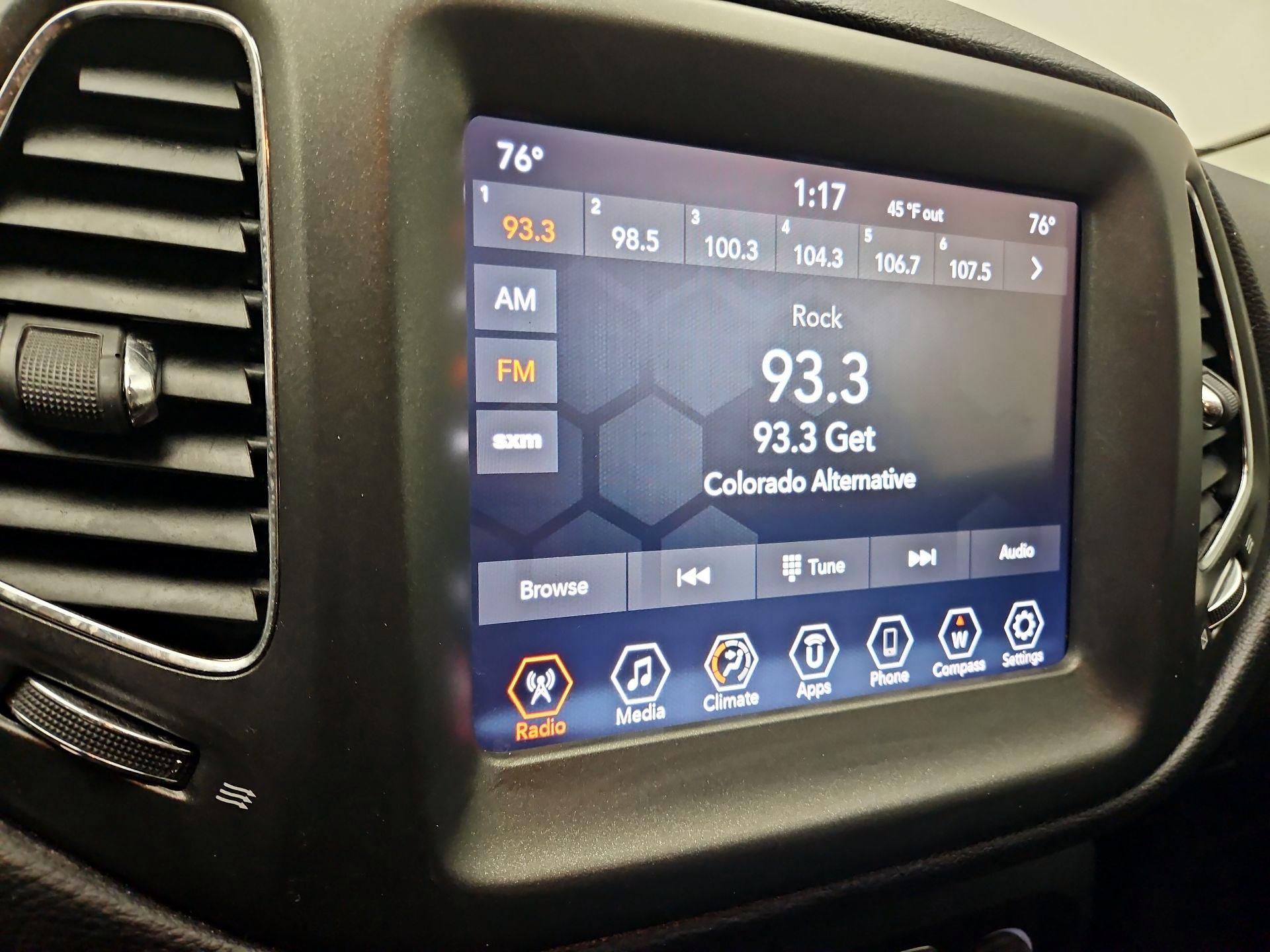 Thumbnail: 2019 Jeep Compass - 15