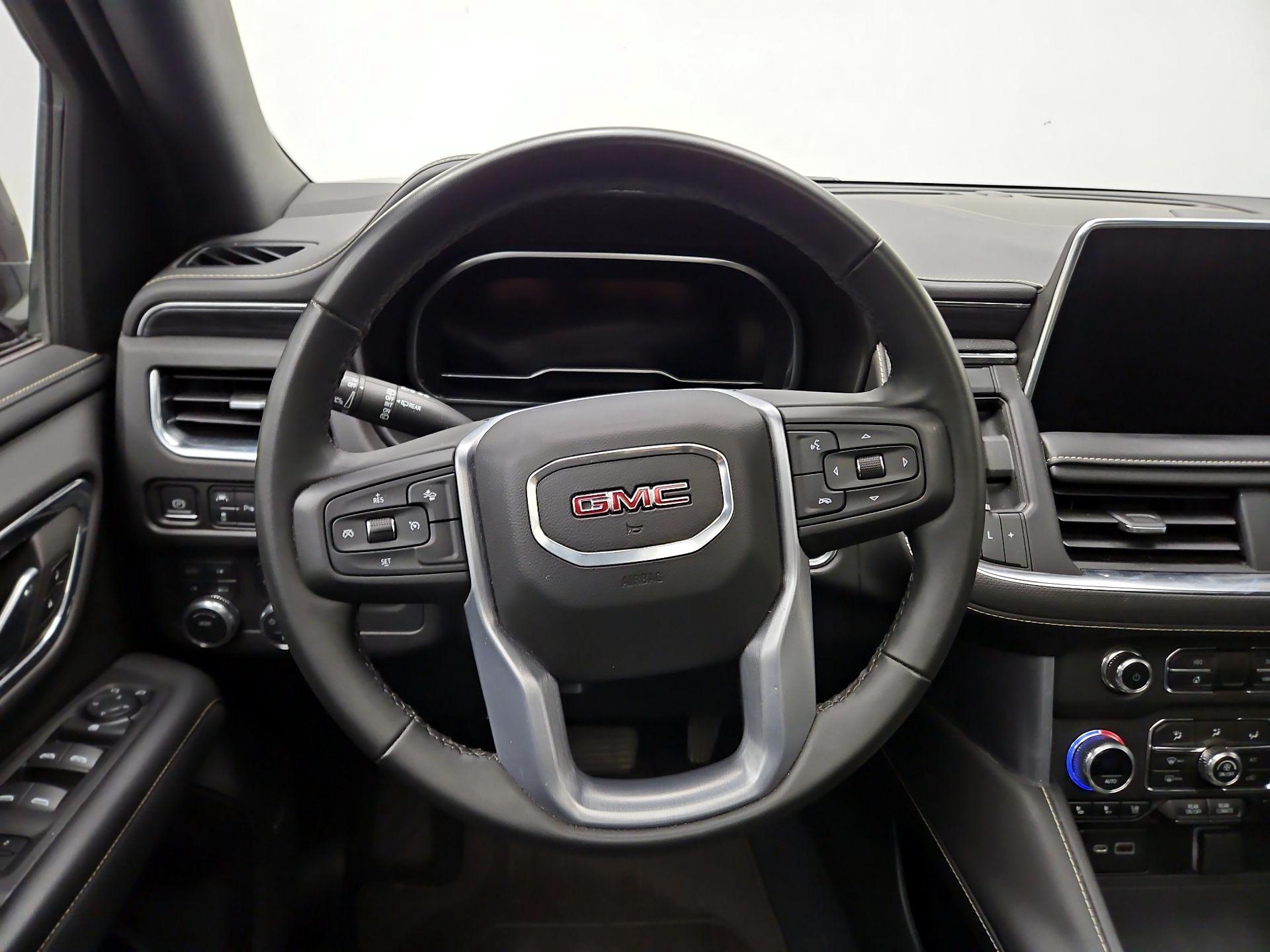Thumbnail: 2023 GMC Yukon - 10