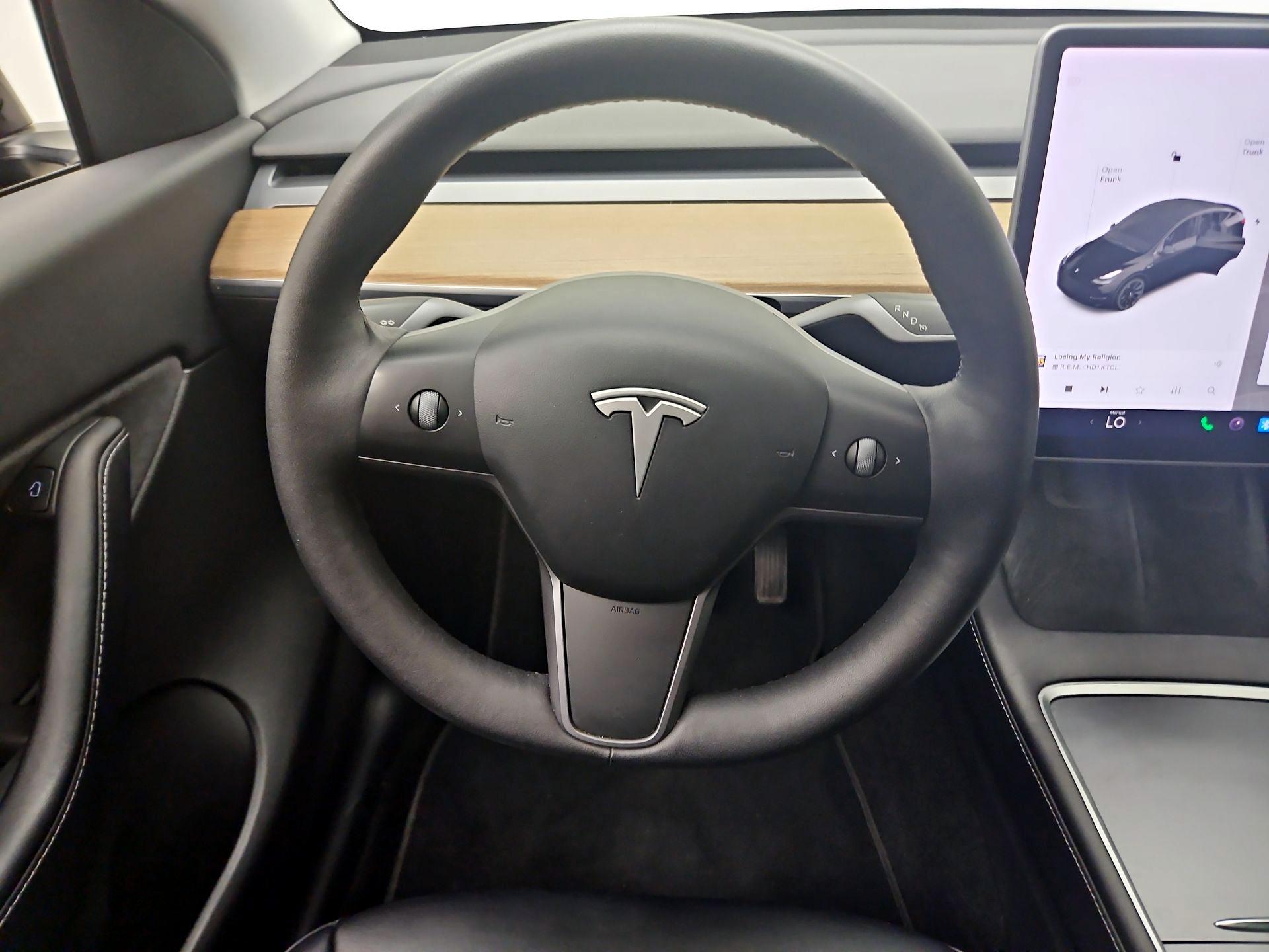 Thumbnail: 2022 Tesla Model Y - 10