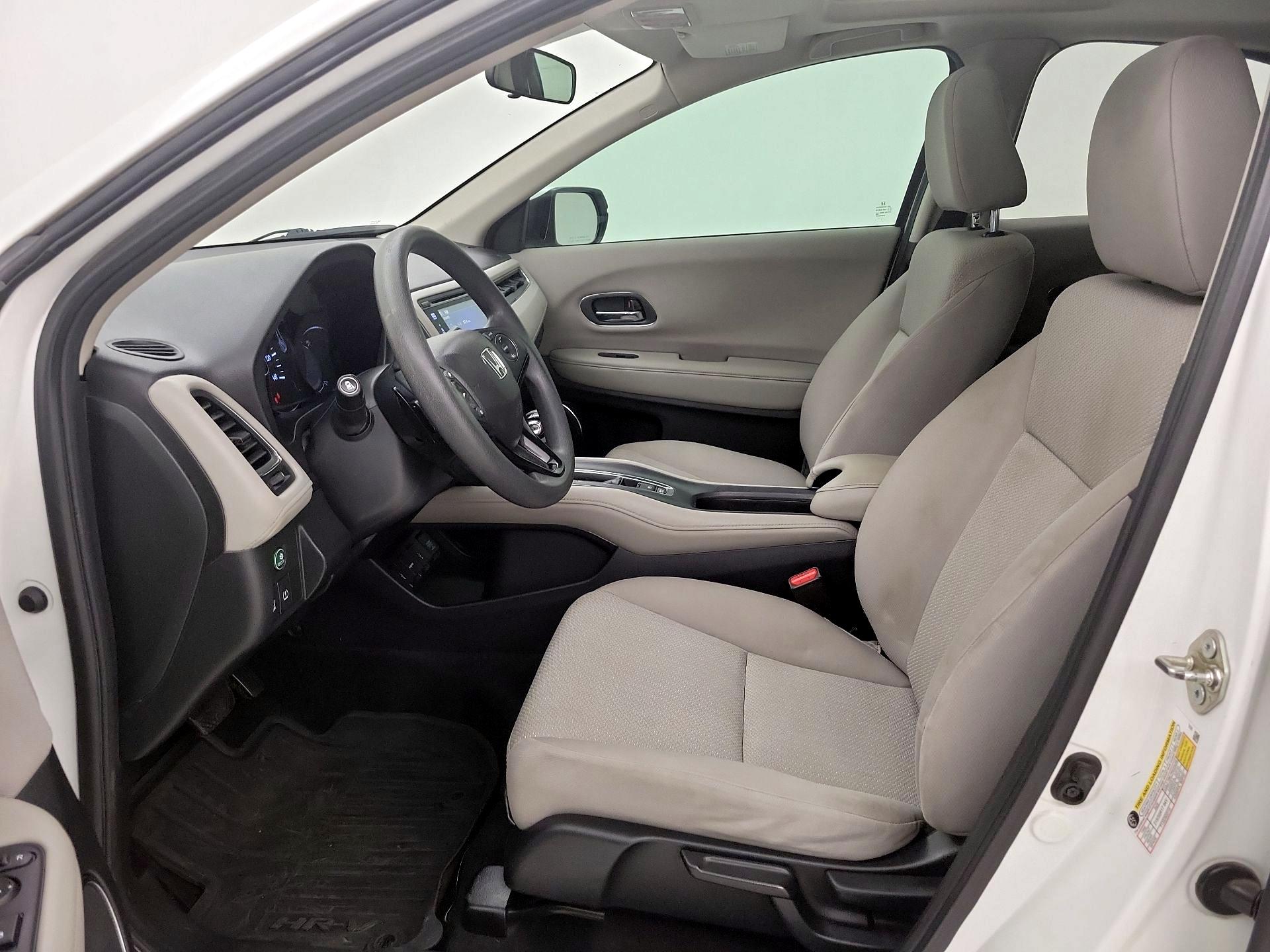 Thumbnail: 2017 Honda HR-V - 11