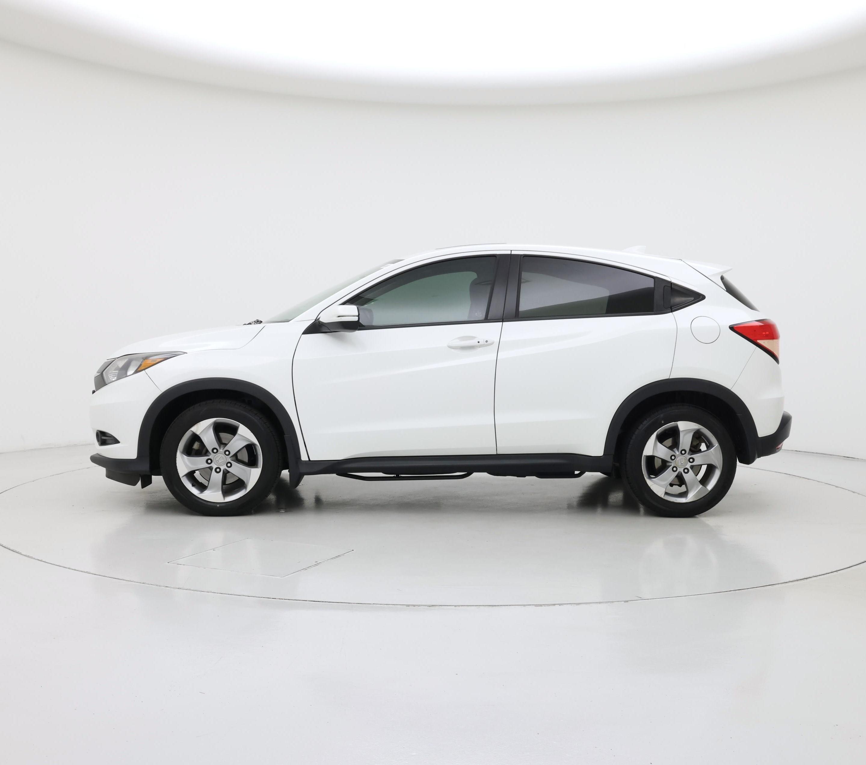 Thumbnail: 2017 Honda HR-V - 3