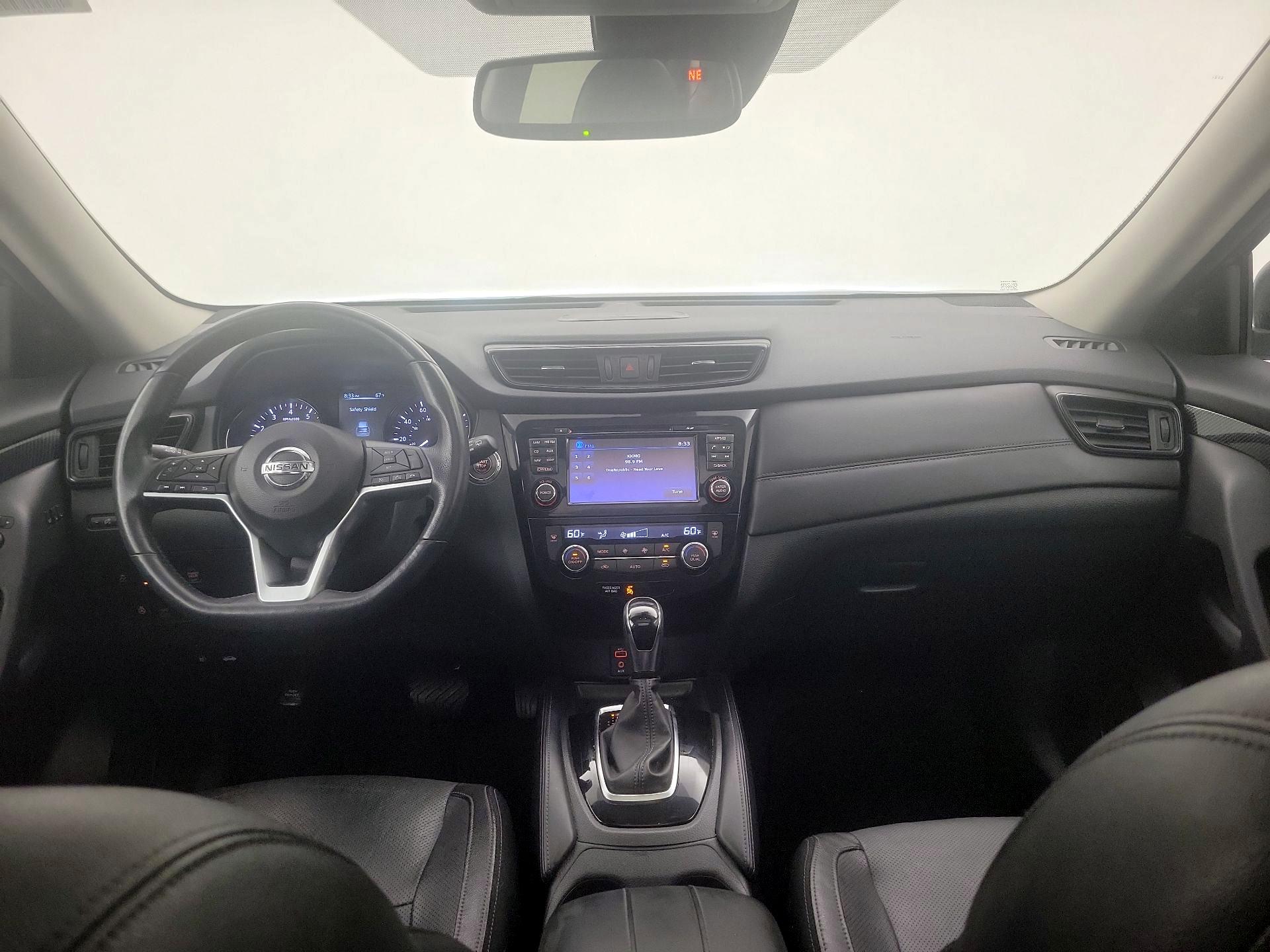 Thumbnail: 2017 Nissan Rogue - 9
