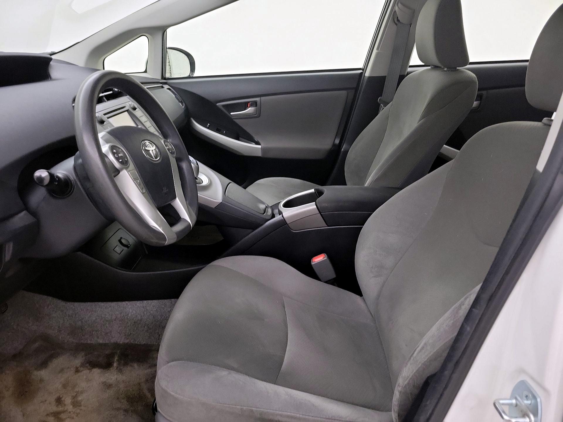 Thumbnail: 2014 Toyota Prius - 11