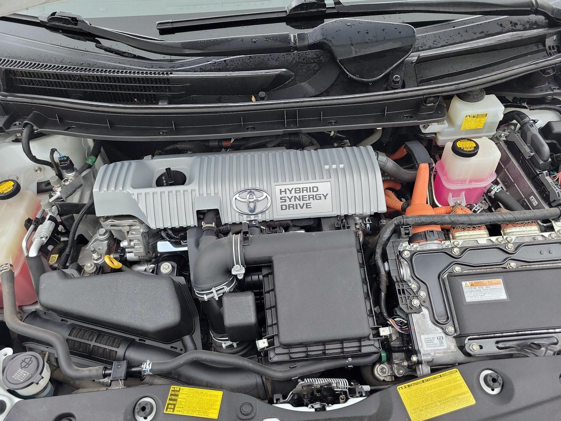 Thumbnail: 2014 Toyota Prius - 20