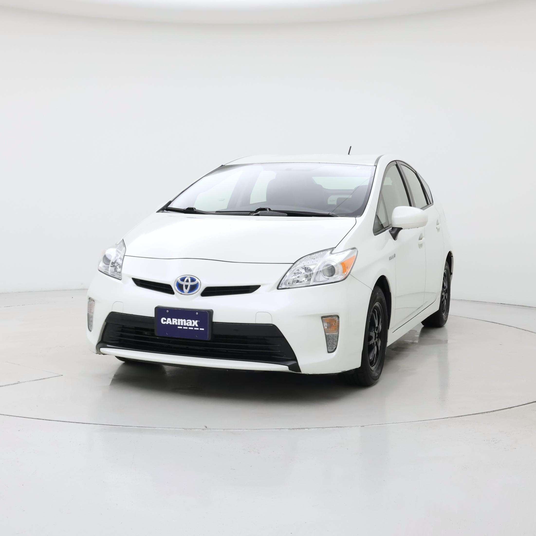 Thumbnail: 2014 Toyota Prius - 4