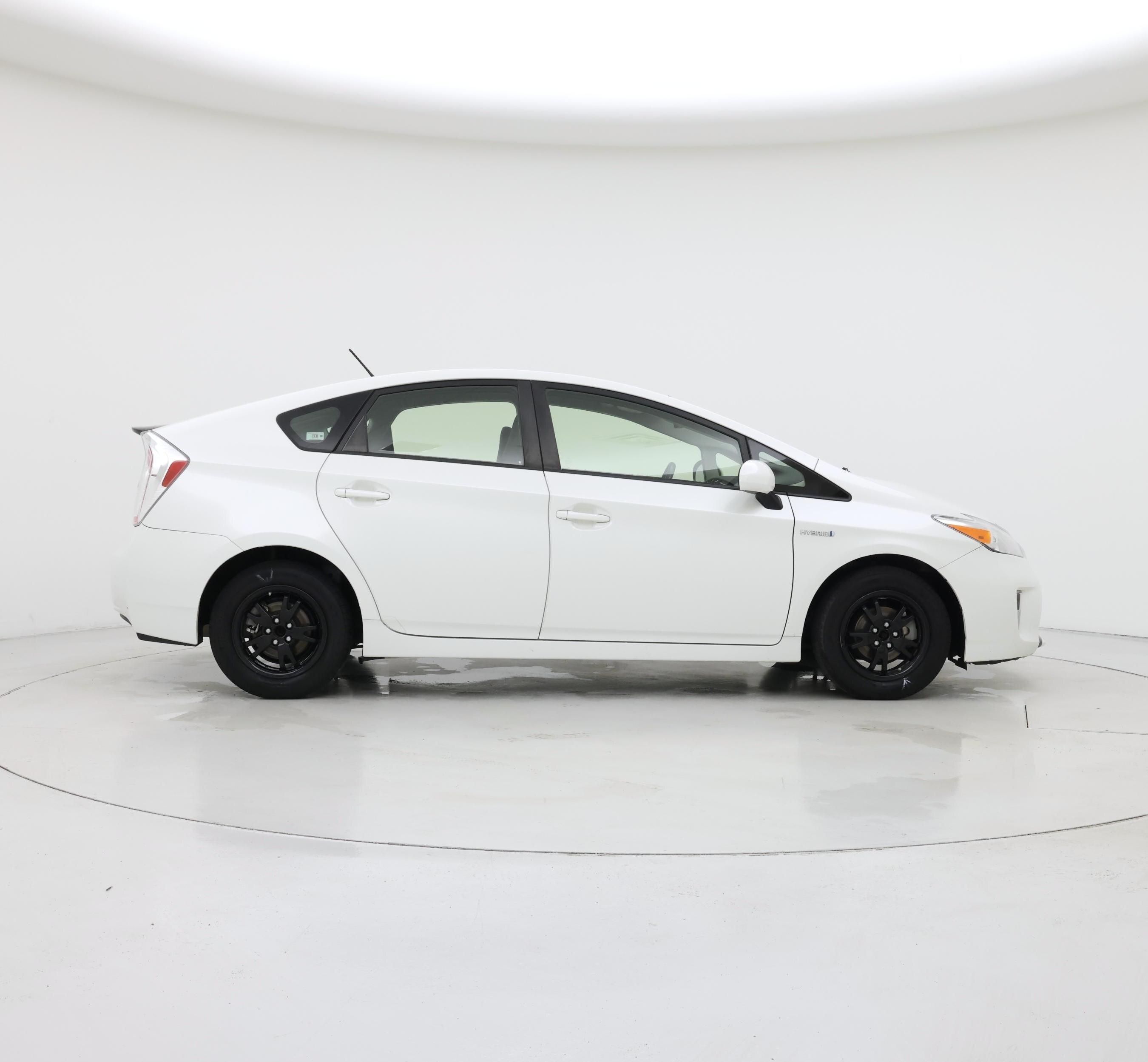 Thumbnail: 2014 Toyota Prius - 7