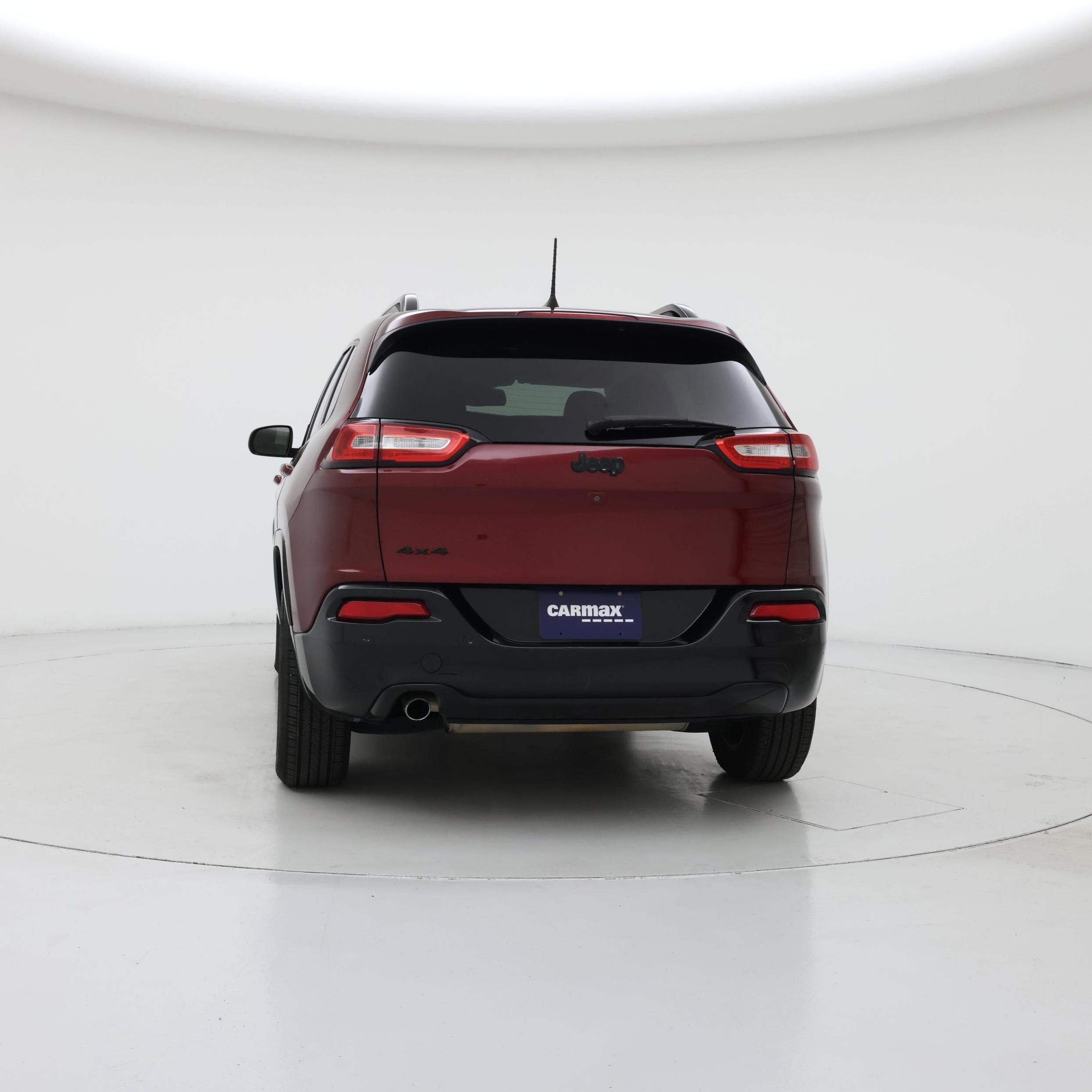 Thumbnail: 2018 Jeep Cherokee - 6