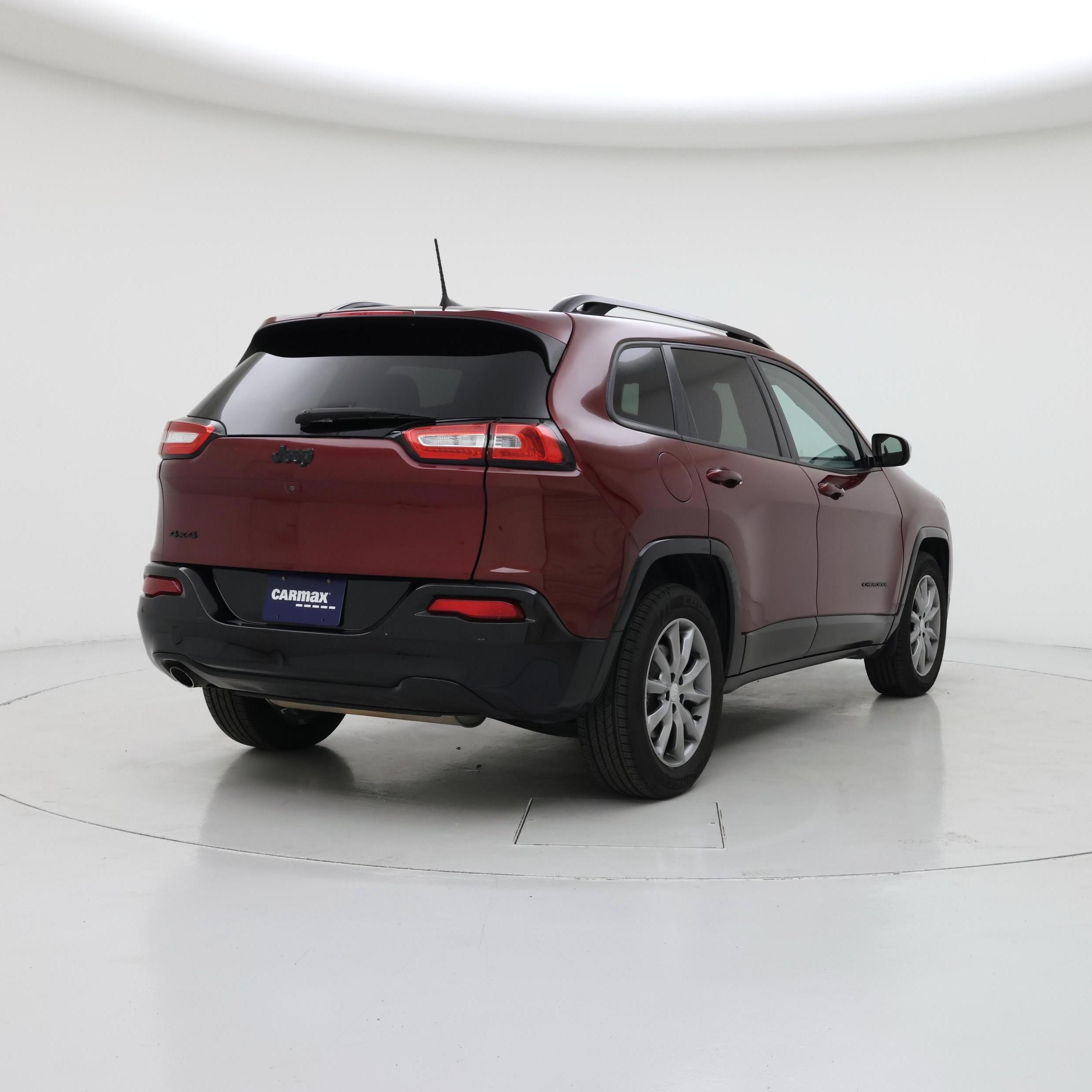 Thumbnail: 2018 Jeep Cherokee - 8