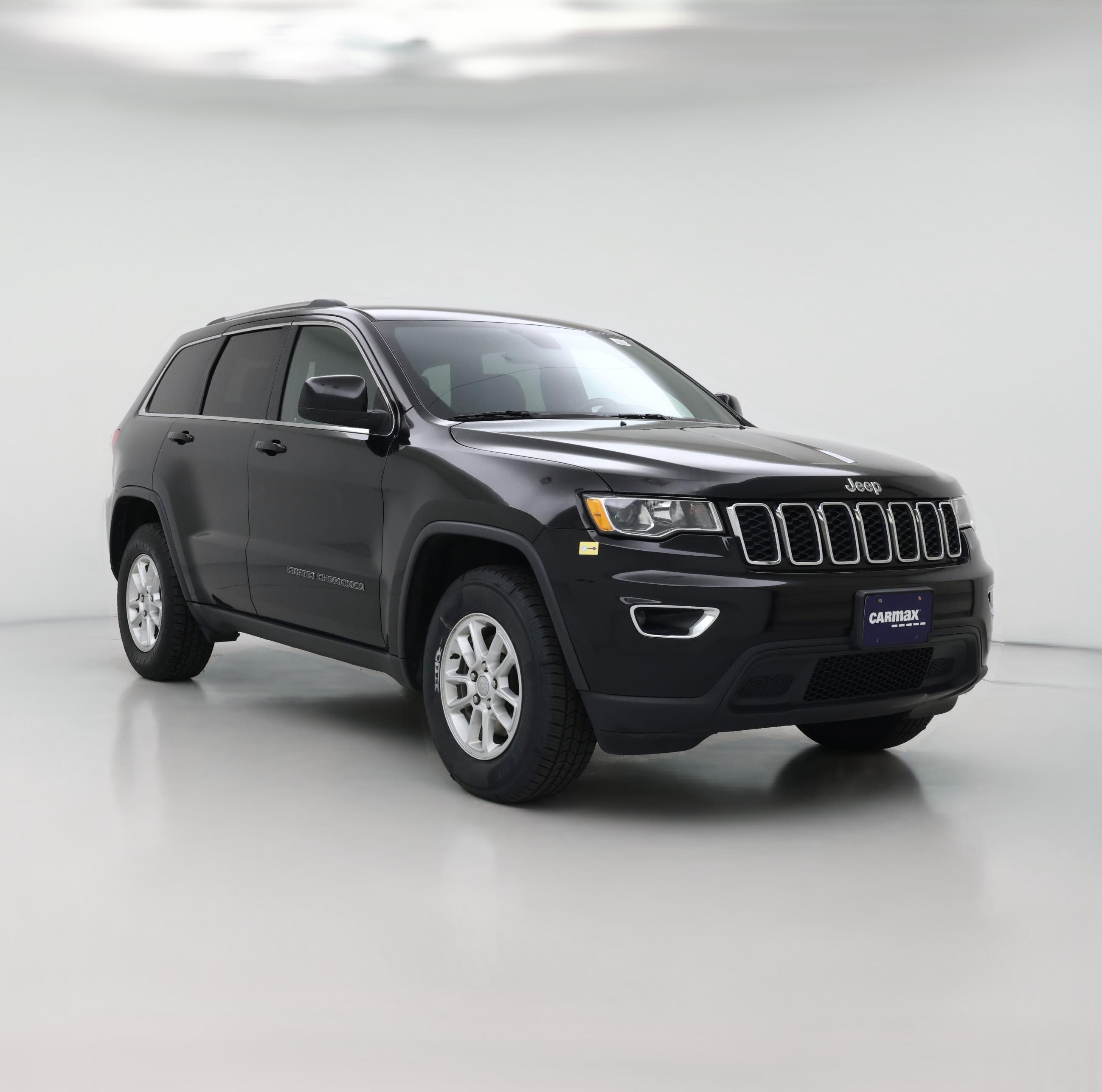 Thumbnail: 2019 Jeep Grand Cherokee - 1