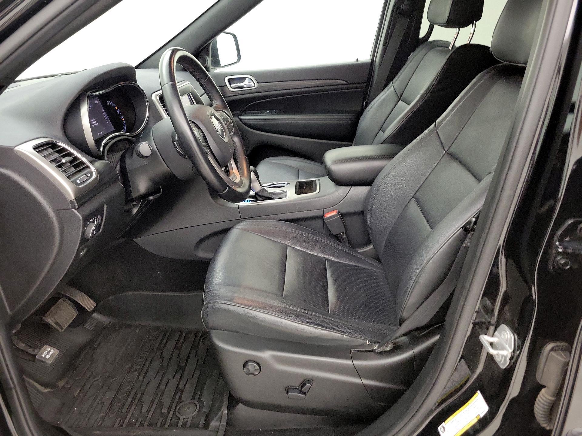 Thumbnail: 2019 Jeep Grand Cherokee - 11