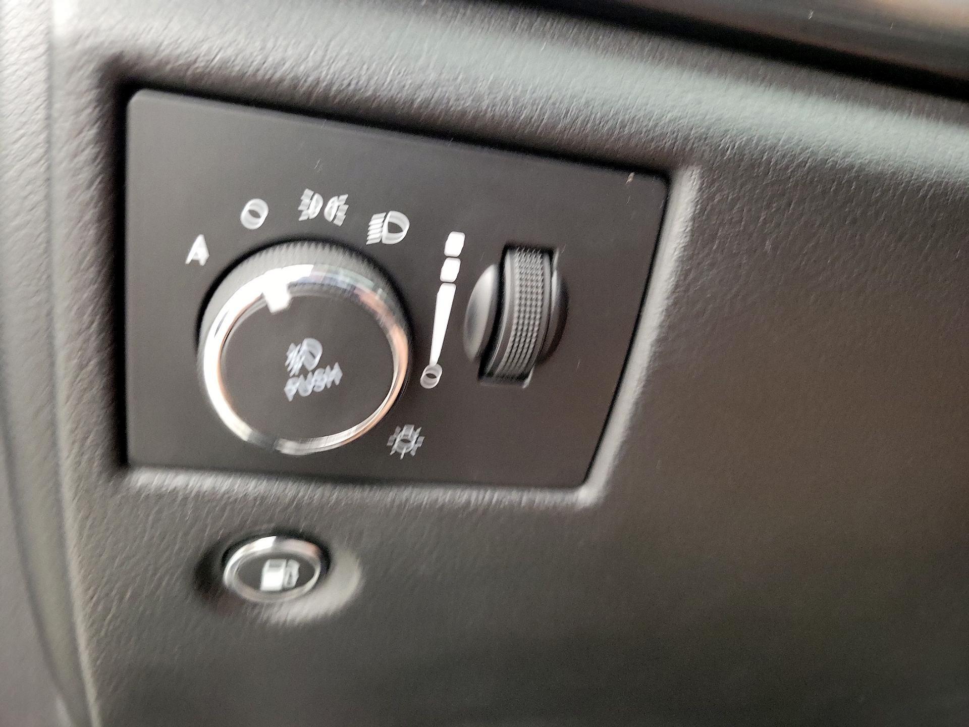Thumbnail: 2019 Jeep Grand Cherokee - 13