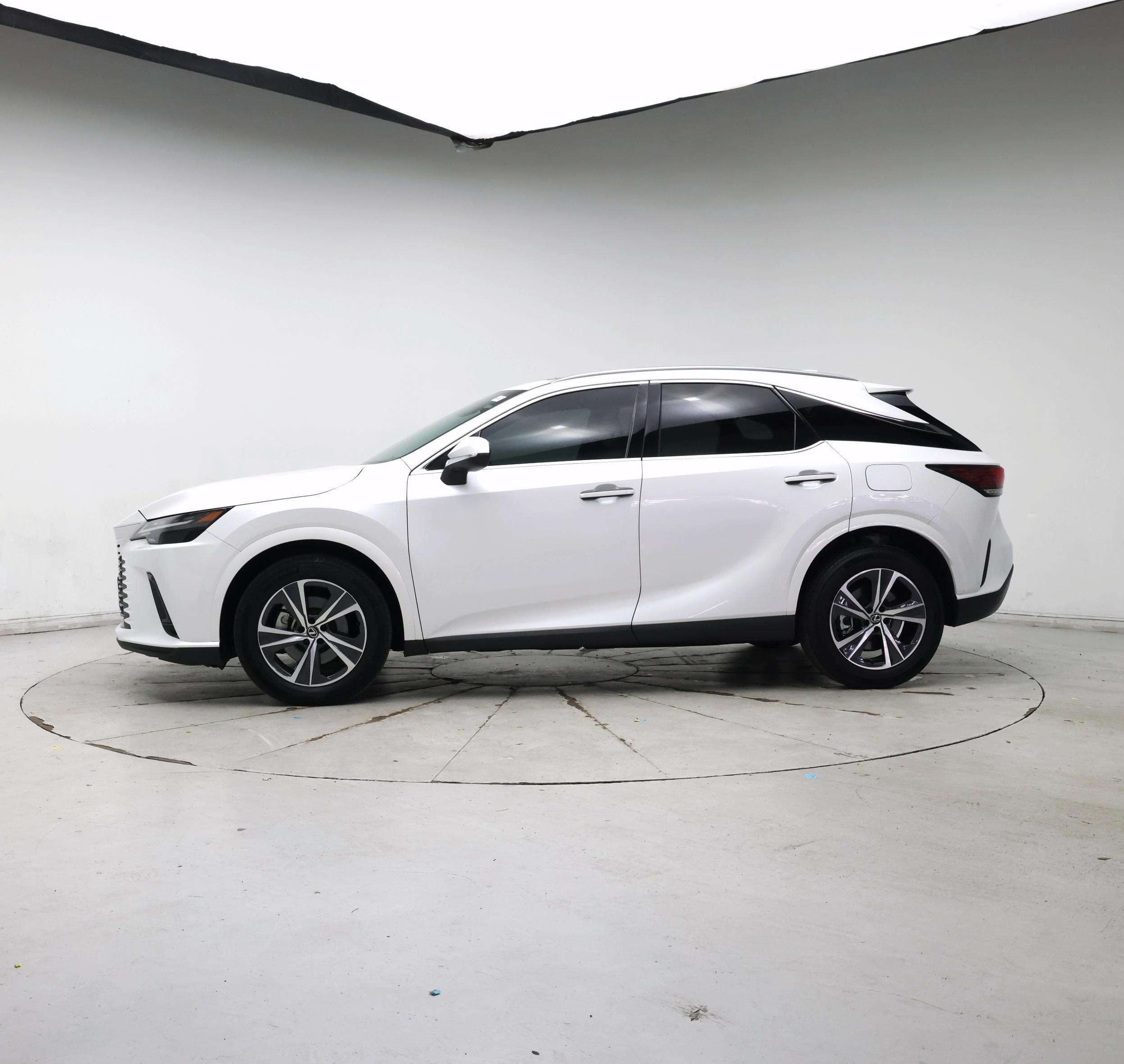 Thumbnail: 2023 Lexus RX - 3