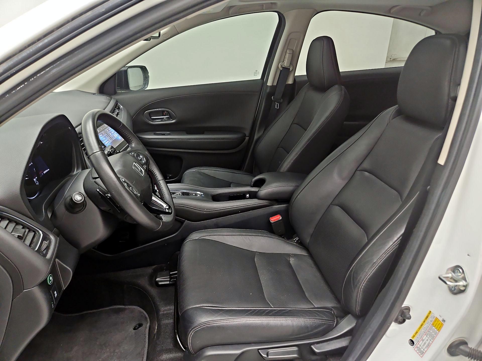 Thumbnail: 2019 Honda HR-V - 11