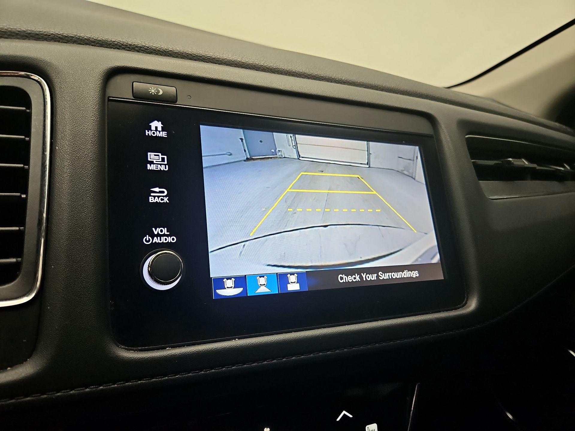 Thumbnail: 2019 Honda HR-V - 14