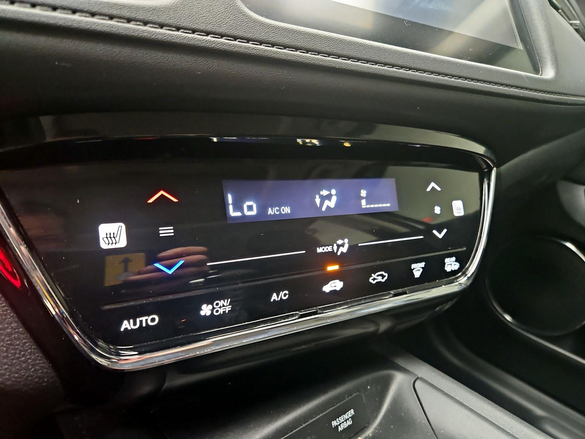 Thumbnail: 2019 Honda HR-V - 16