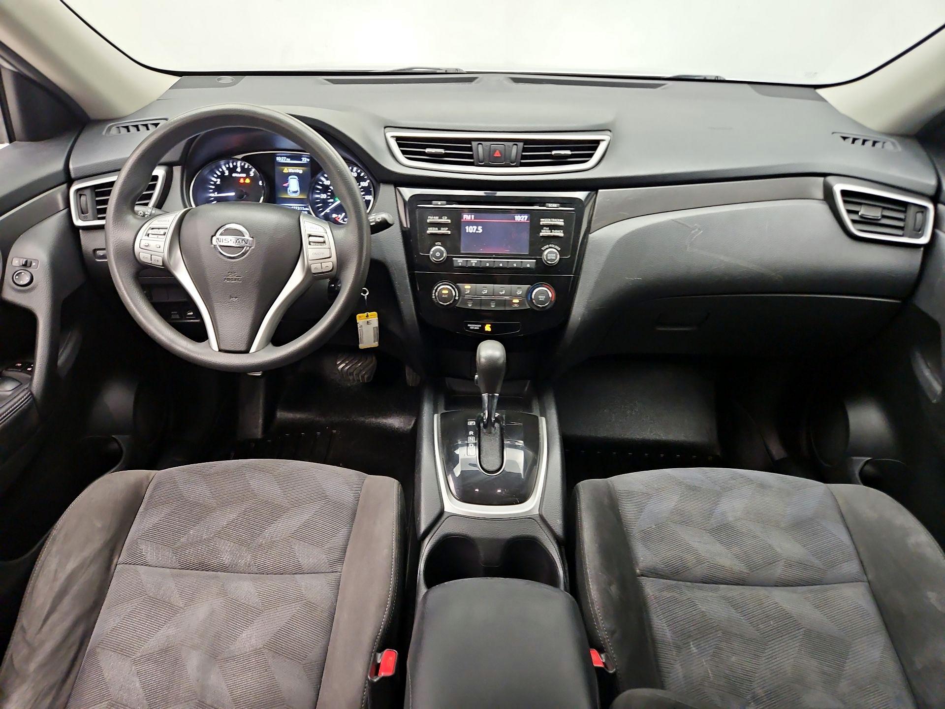 Thumbnail: 2015 Nissan Rogue - 9