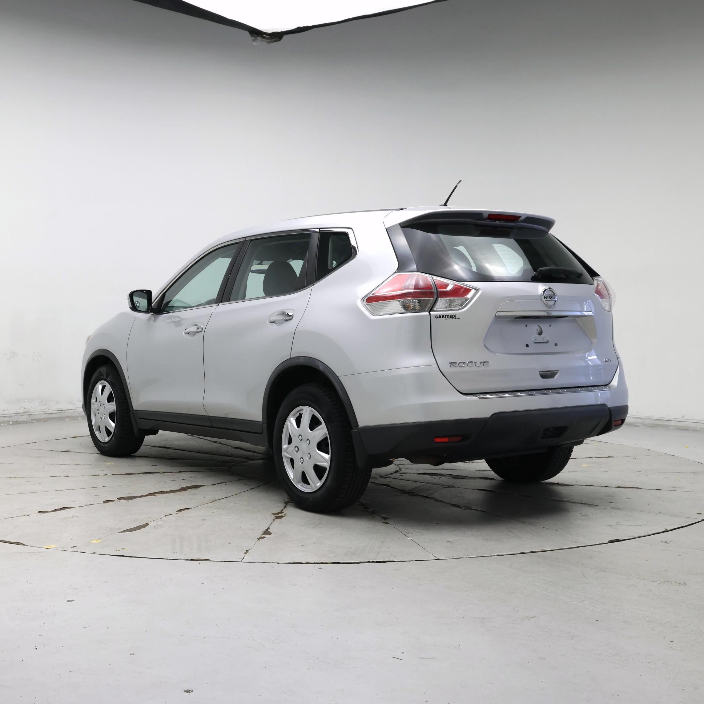 Thumbnail: 2015 Nissan Rogue - 2