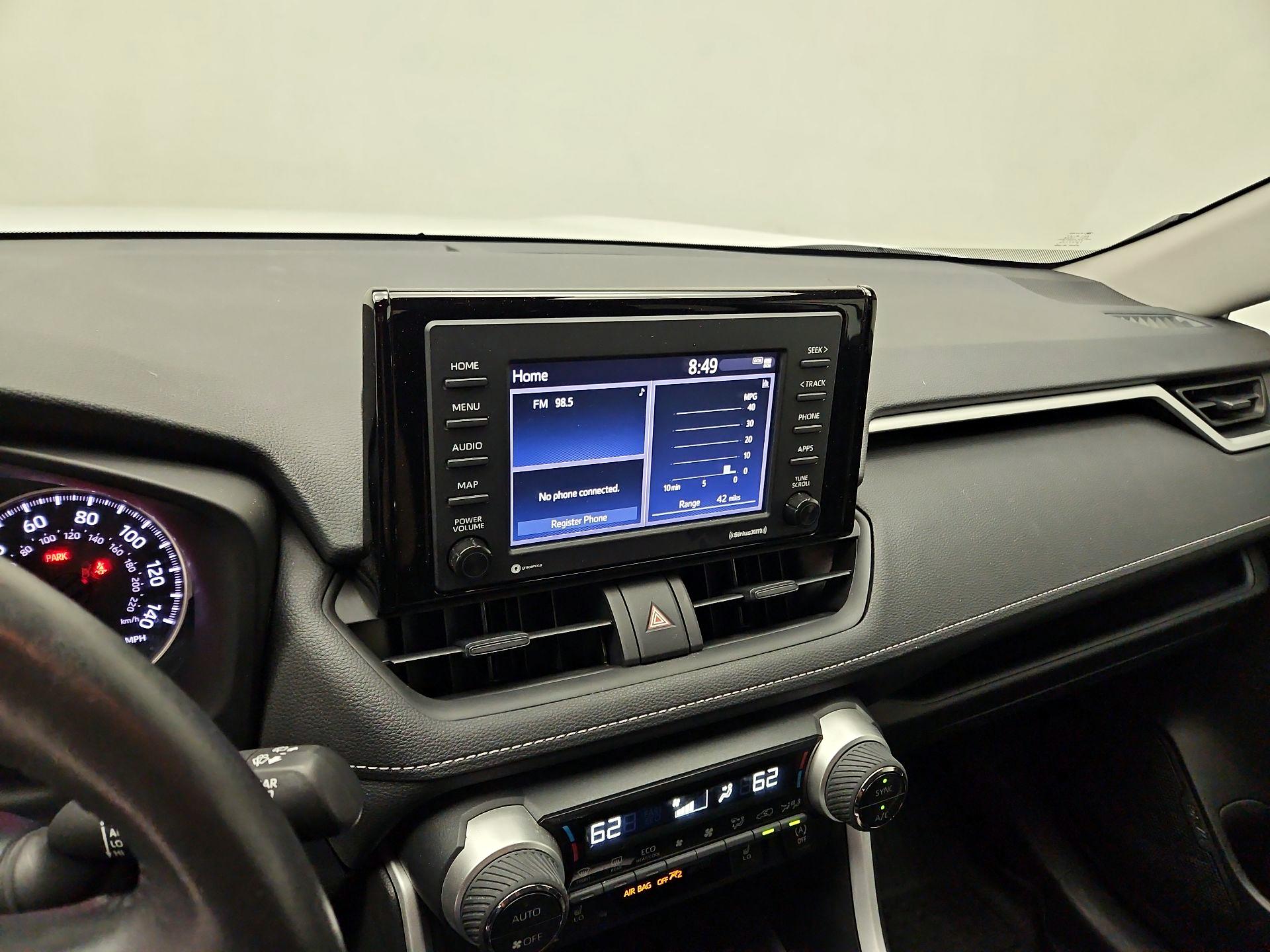 Thumbnail: 2021 Toyota RAV4 - 16