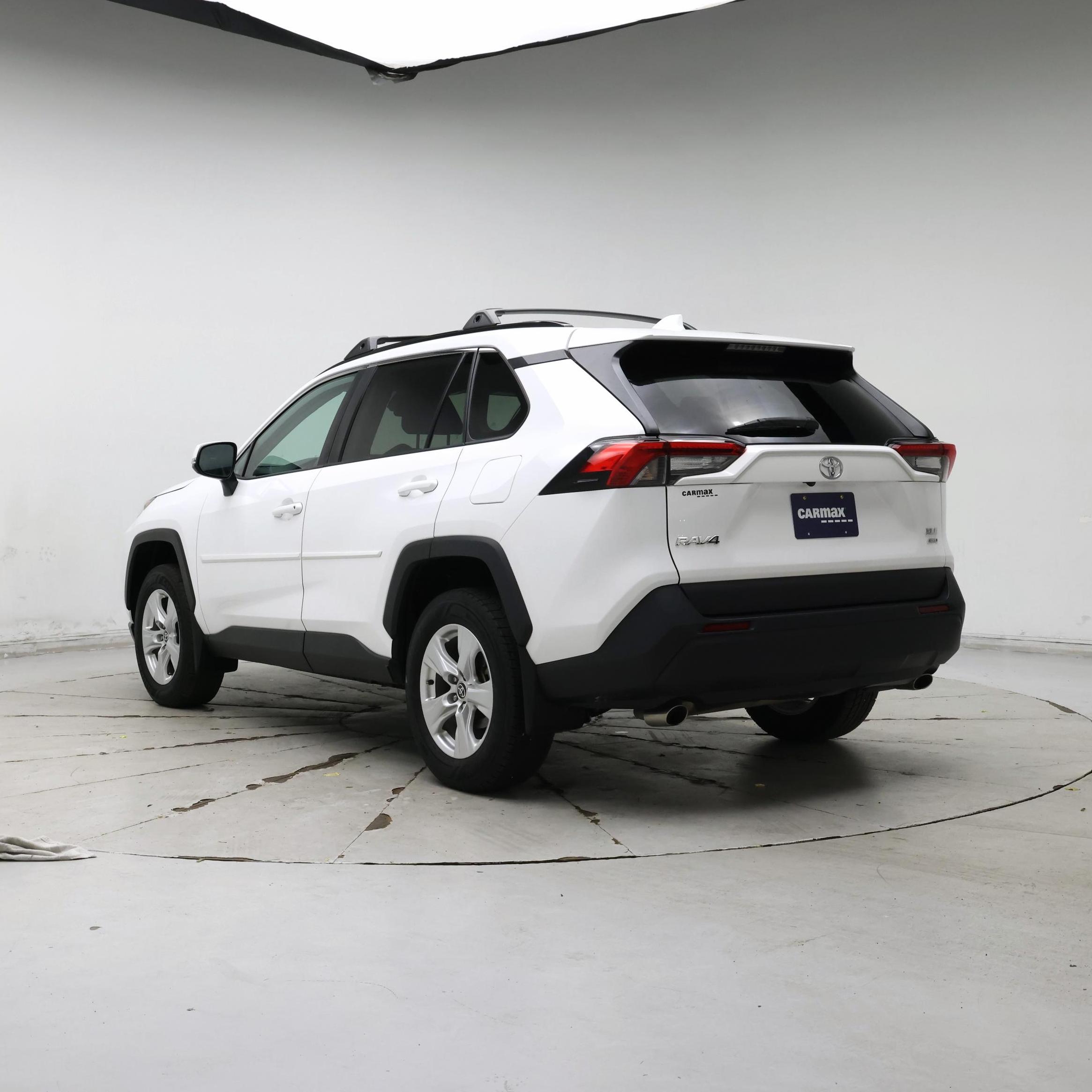 Thumbnail: 2021 Toyota RAV4 - 2
