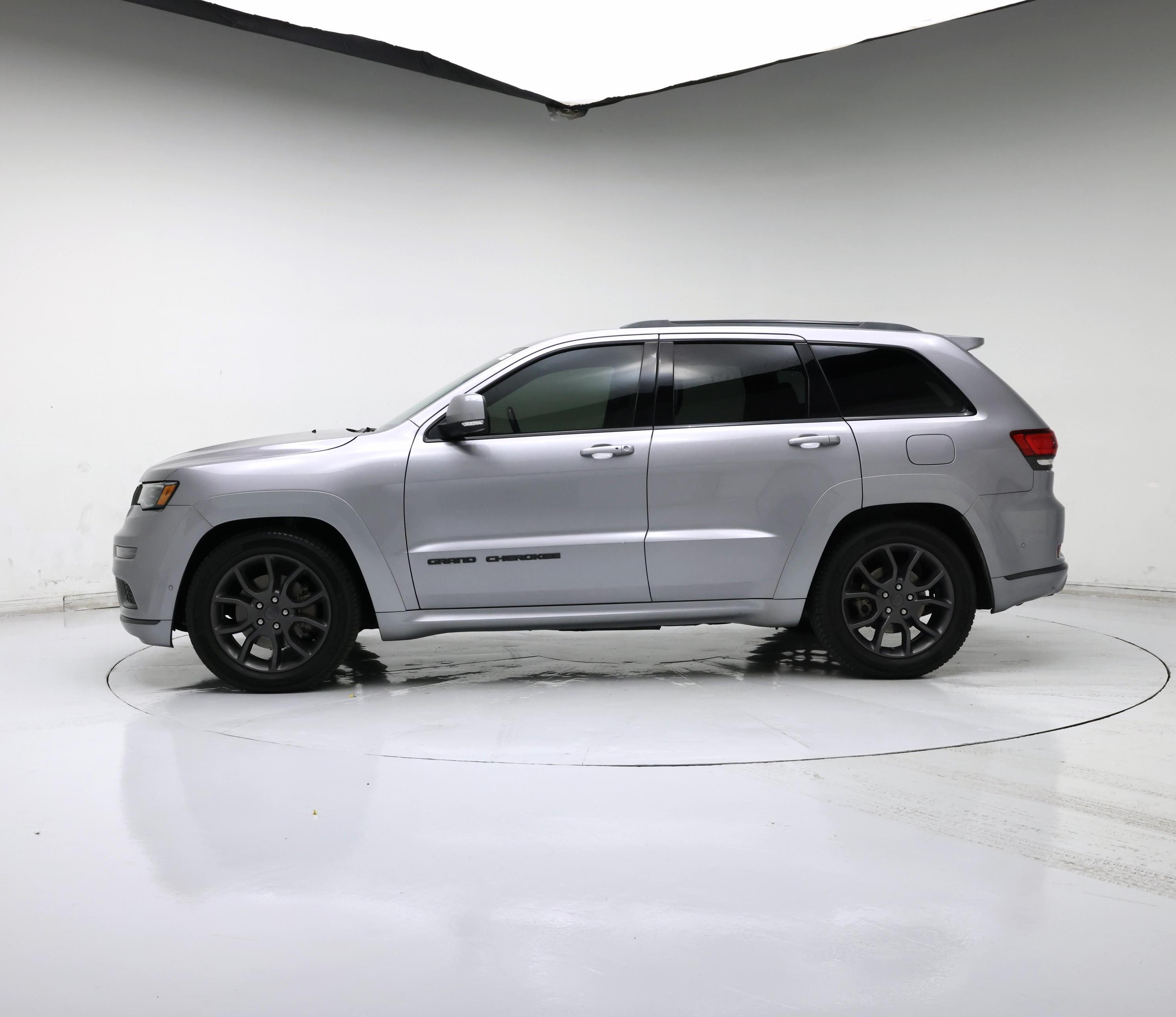 Thumbnail: 2020 Jeep Grand Cherokee - 3