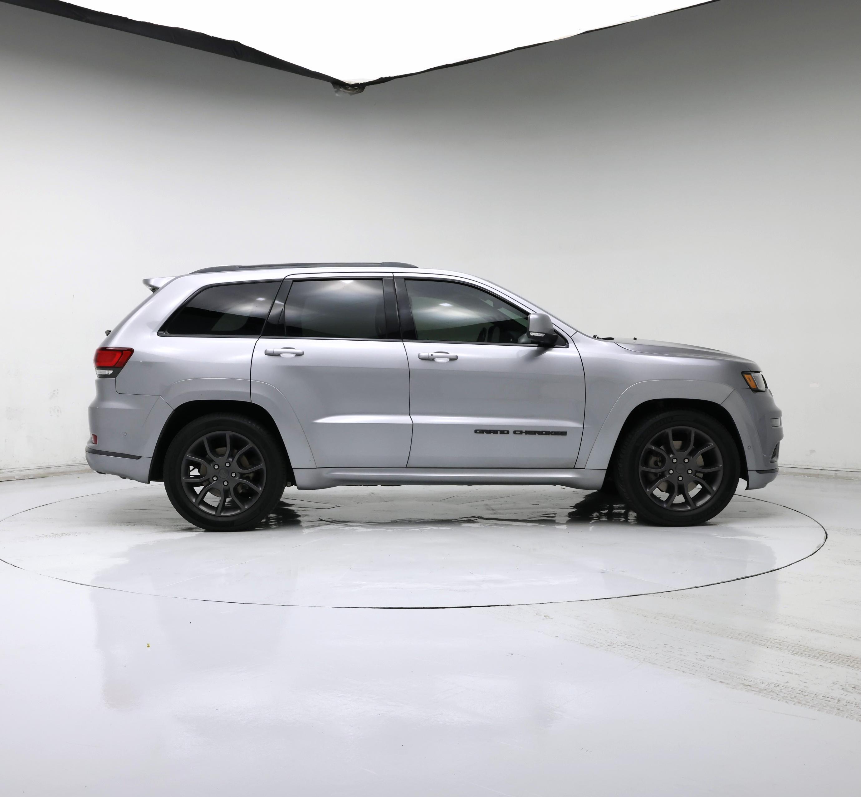 Thumbnail: 2020 Jeep Grand Cherokee - 7