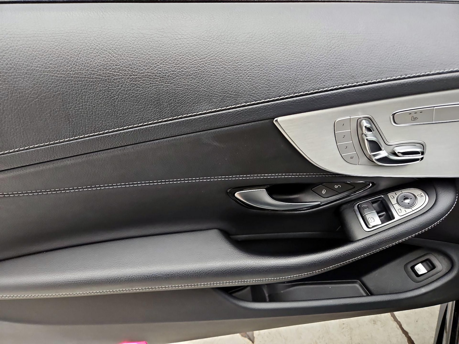 2022 Mercedes-Benz C-Class Coupe C 300 - Photo 13