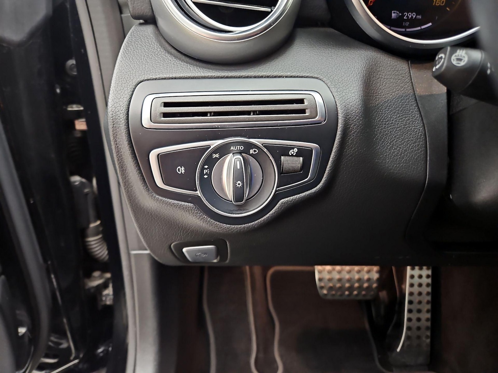 2022 Mercedes-Benz C-Class Coupe C 300 - Photo 14