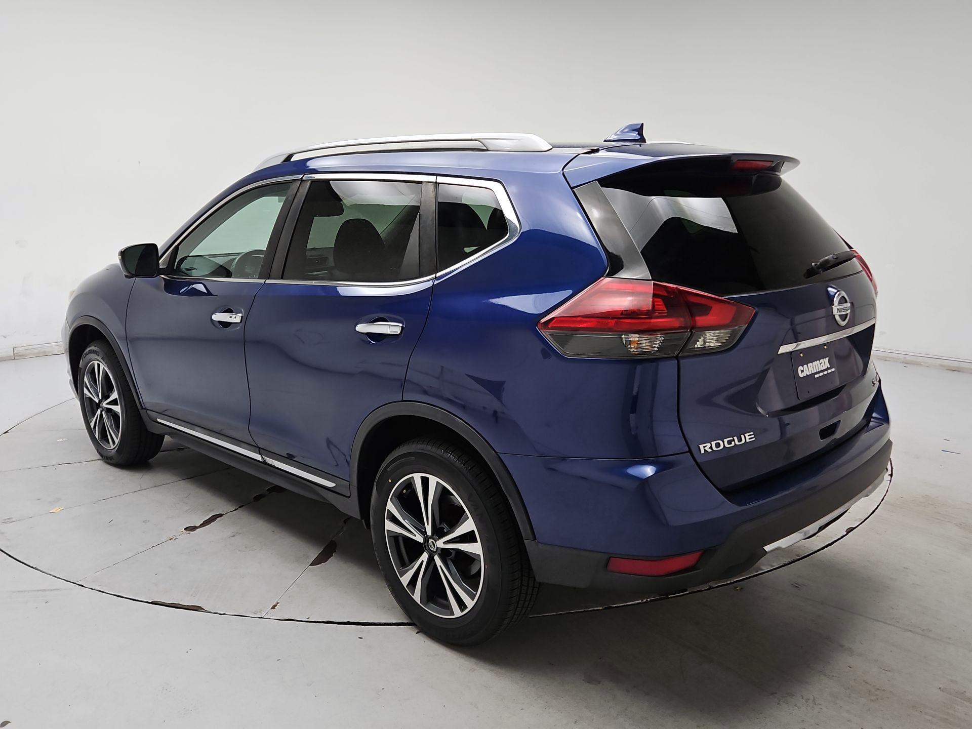 Thumbnail: 2018 Nissan Rogue - 7